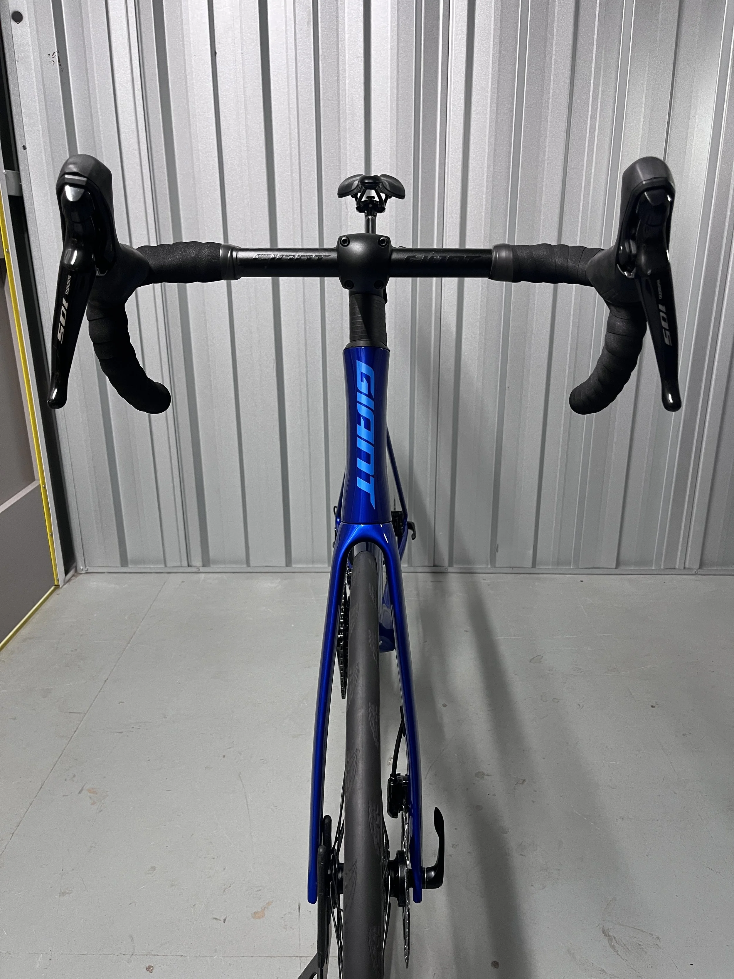 2020 Giant Propel Advanced 2 Disc Full Carbon Road Bike