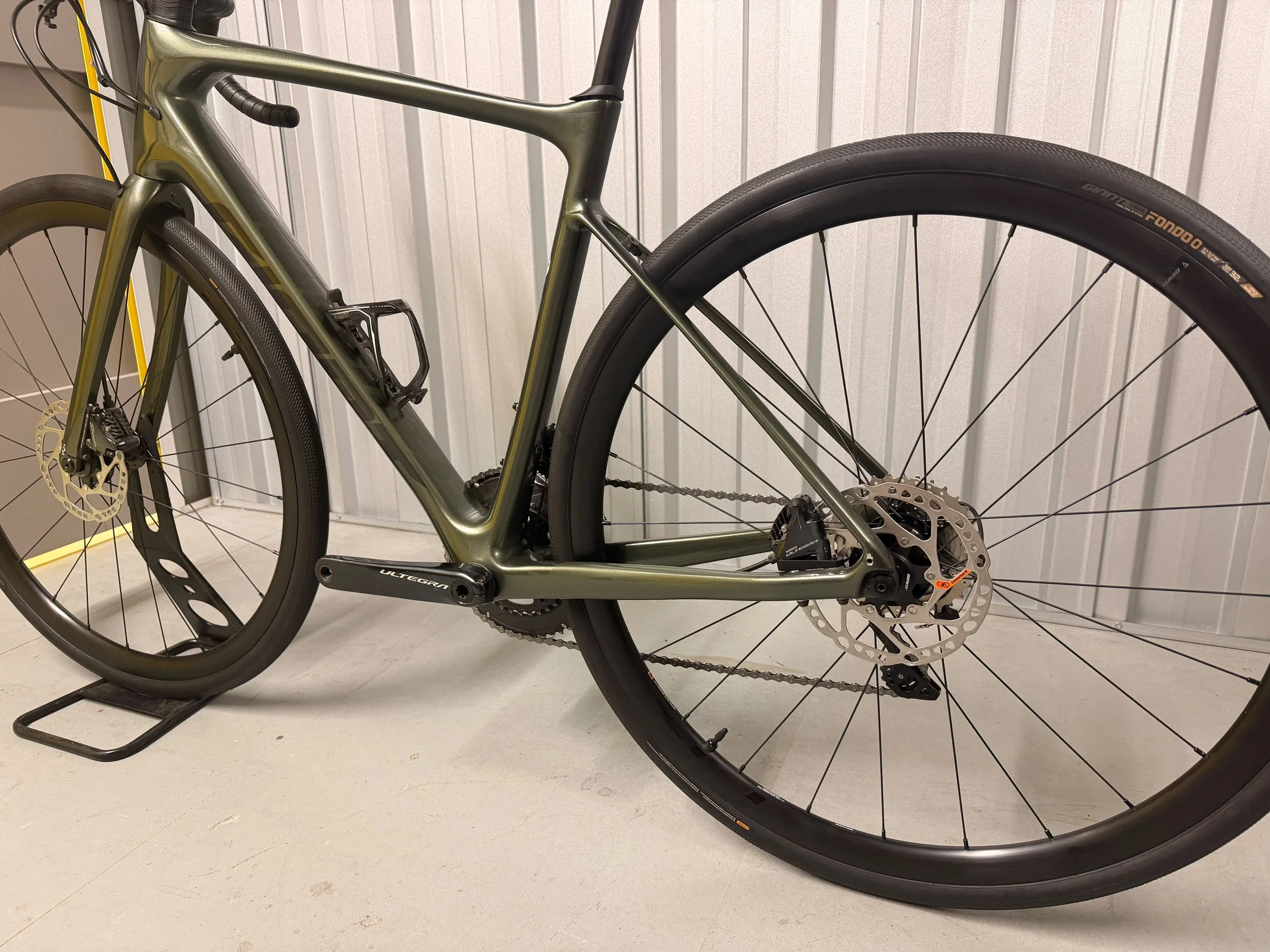 2021 Giant Defy Advanced 1 Full Carbon Road Bike