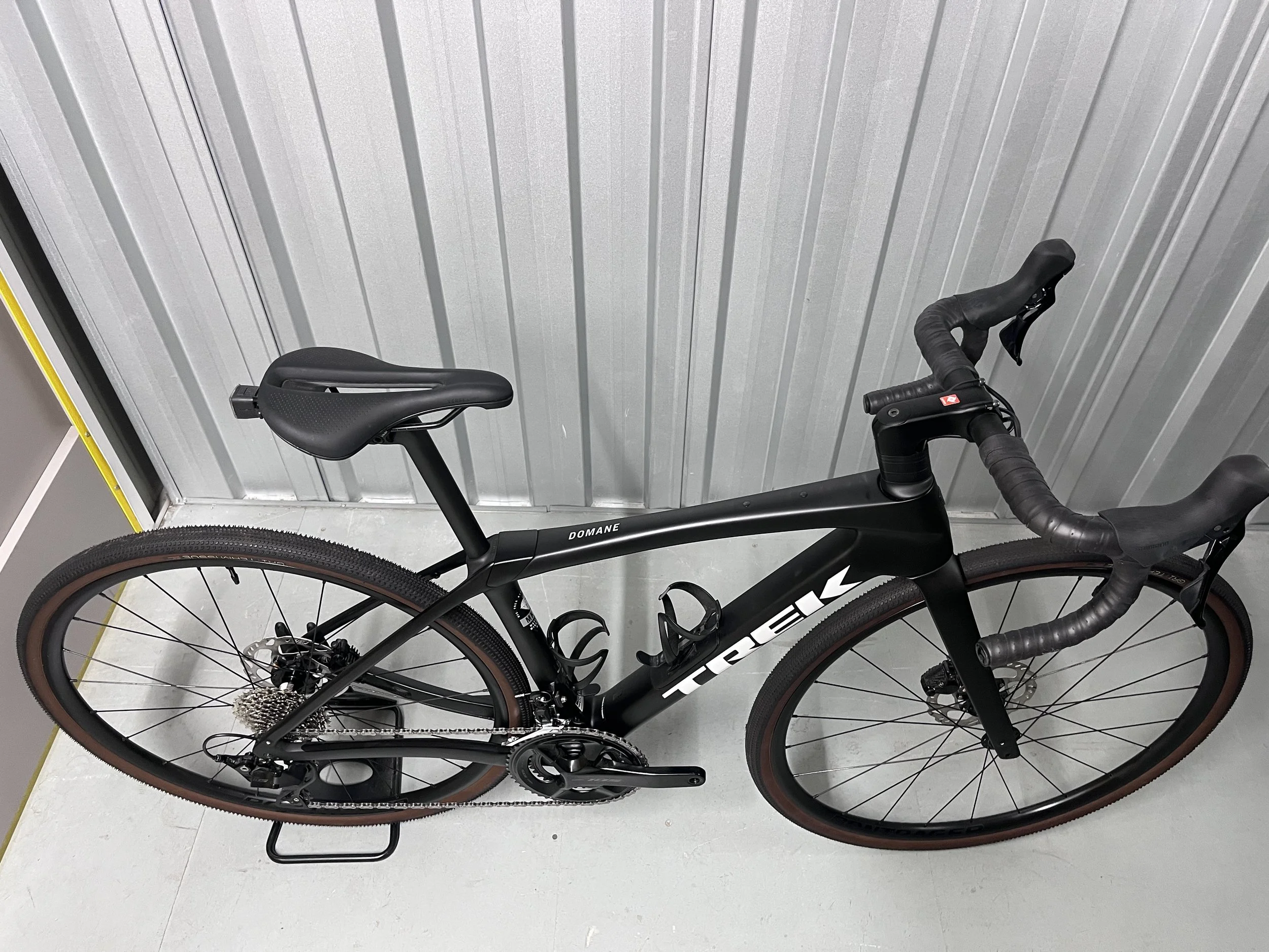 2025 Trek Domane SL5 Gen 4 Full Carbon Road Bike