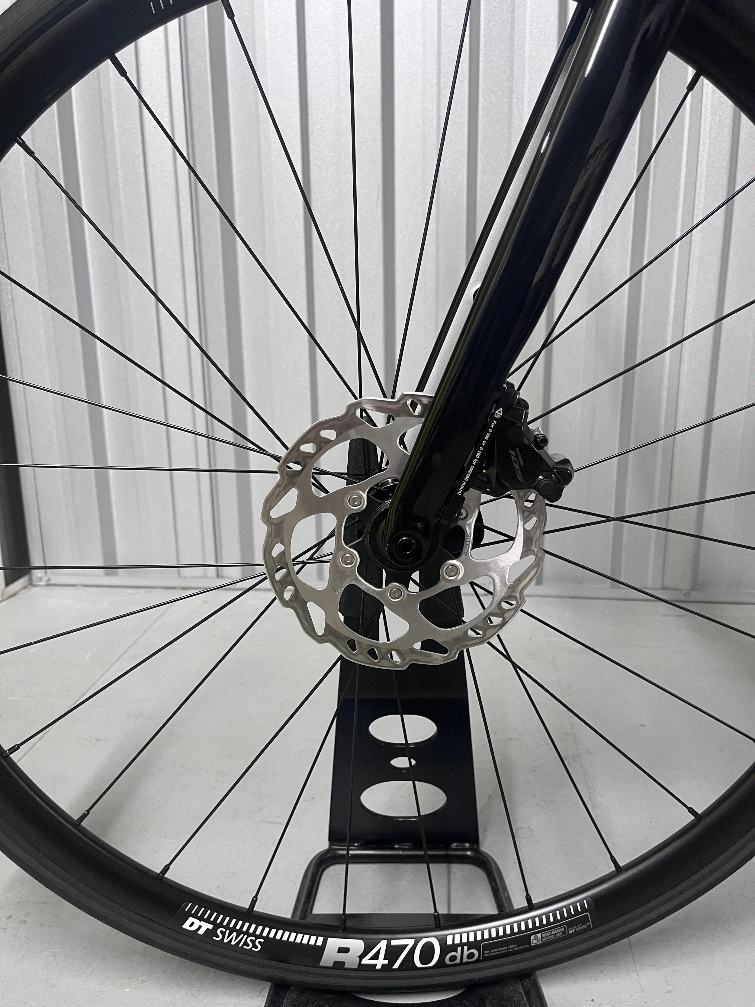 2023 Cannondale CAAD 13 Disc 105 Di2 Road Bike