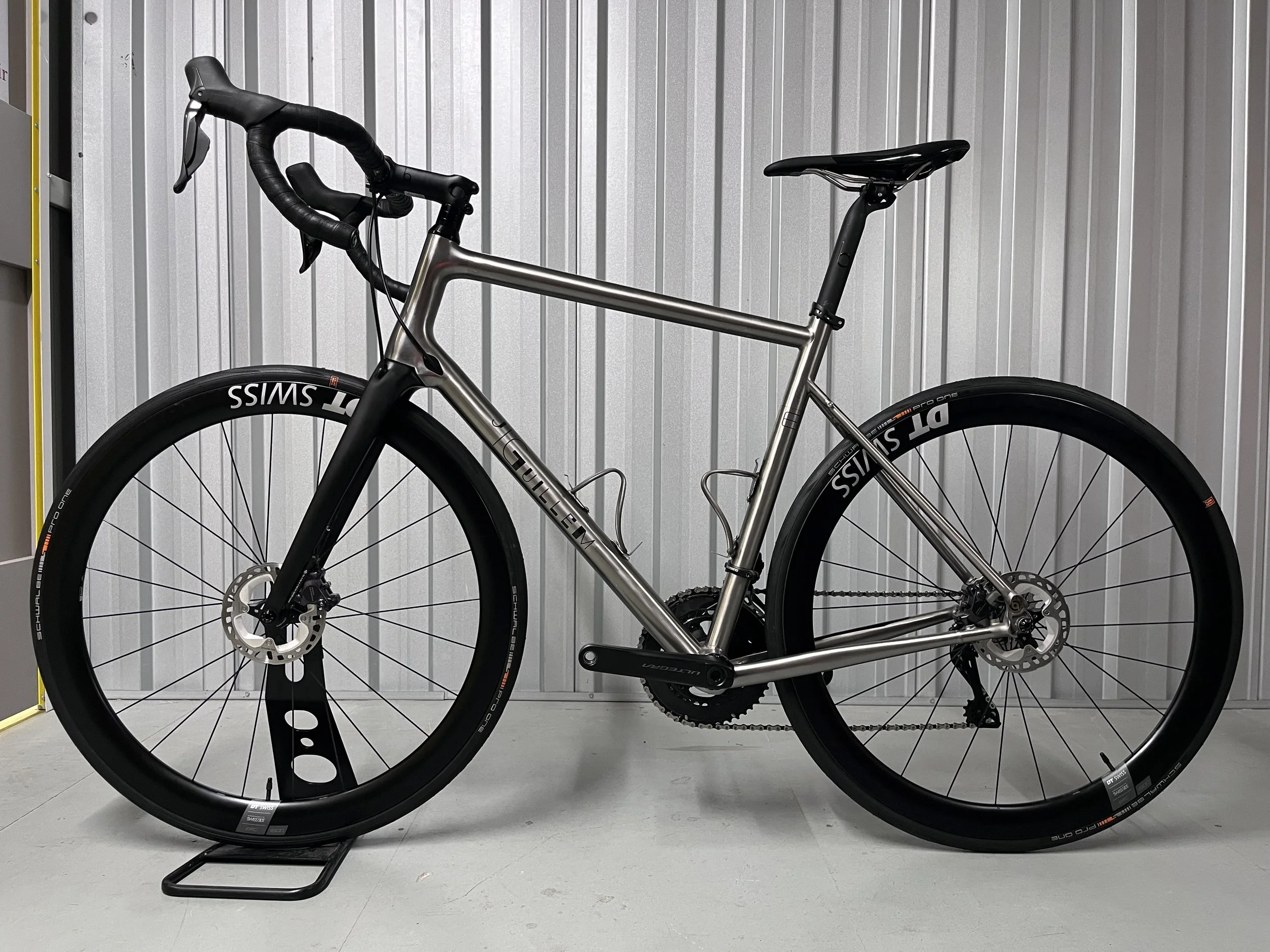 2024 J. Guillem Orient Ultegra Di2 Disc - Rapha RCC Titanium Road Bike