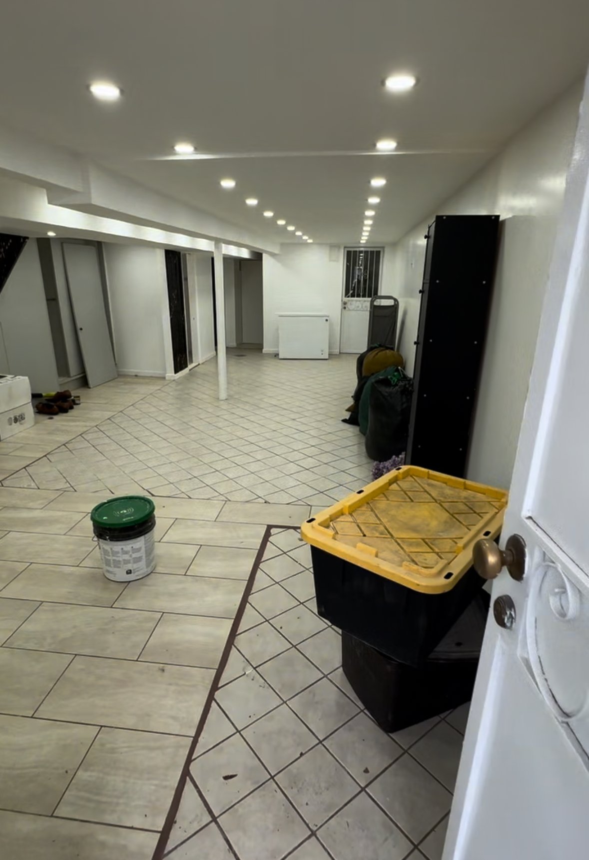 Glendale Basement.jpg