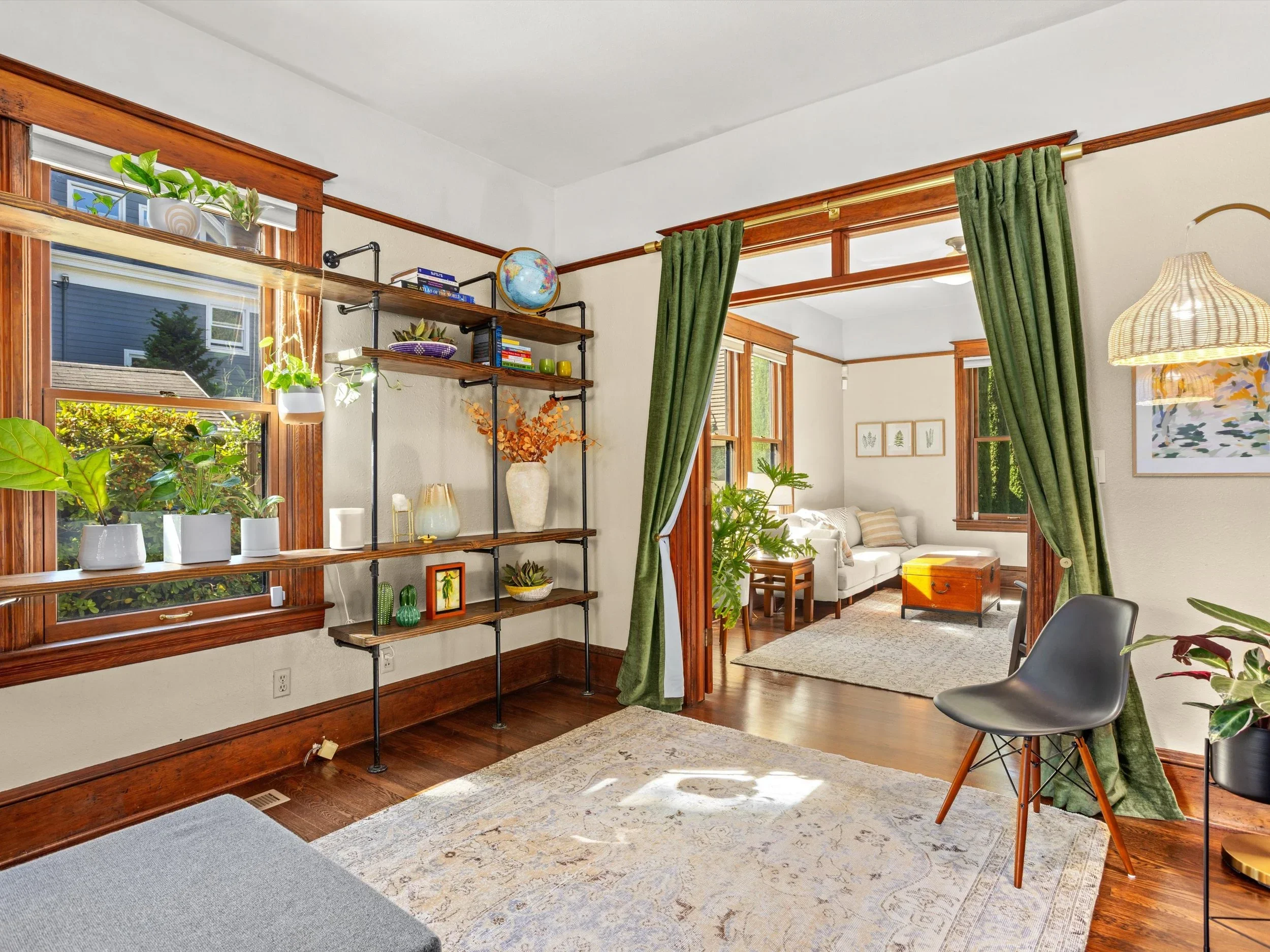 Lobby – Chariot | Portland