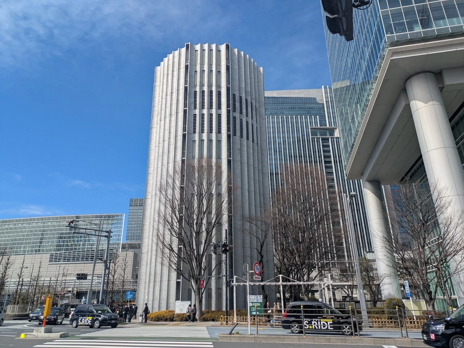 Tokyo landmarks: The Dark Tower of Otemachi