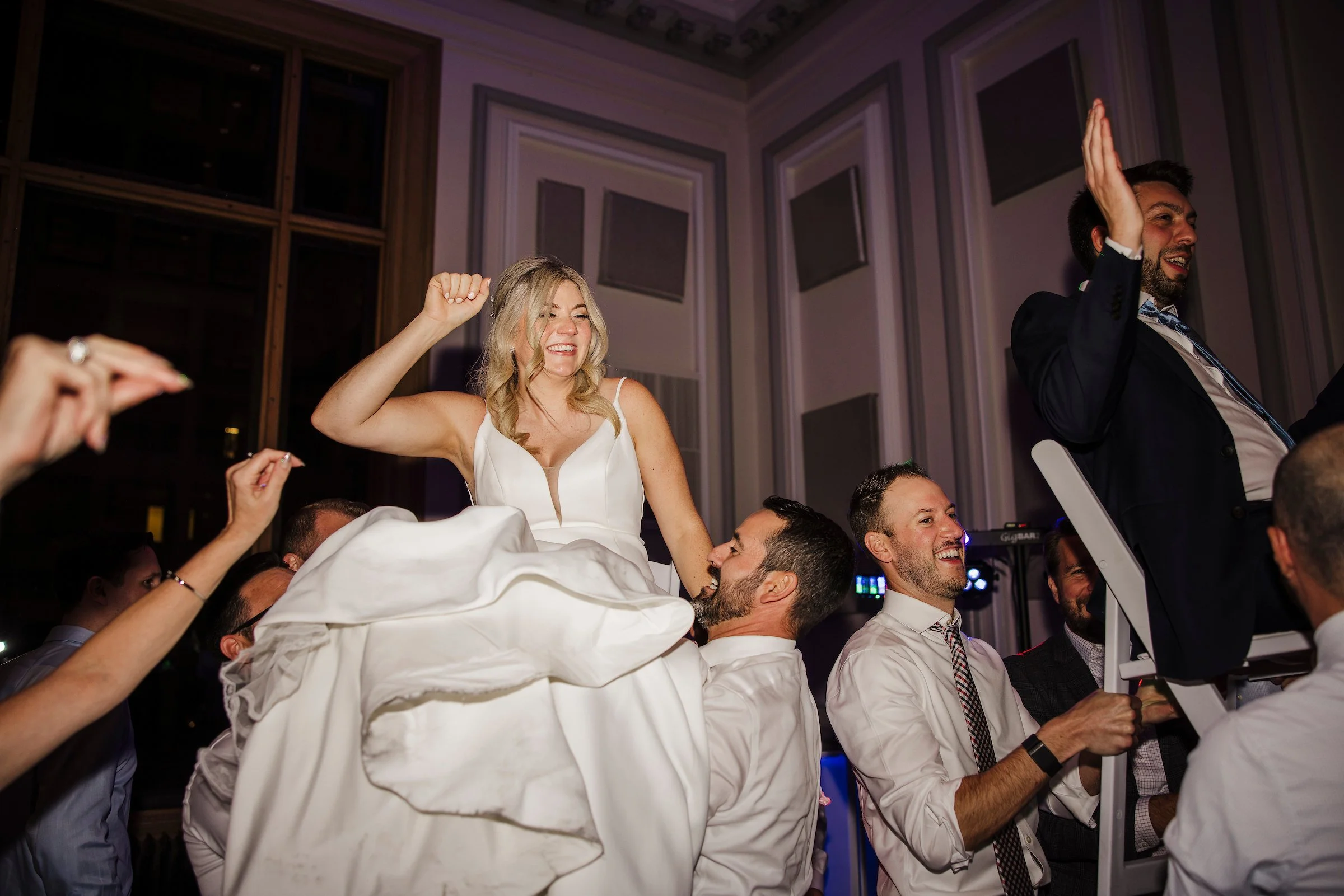 TacomaWeddingPhotographerLisaMonetPhotography59 (1).jpg