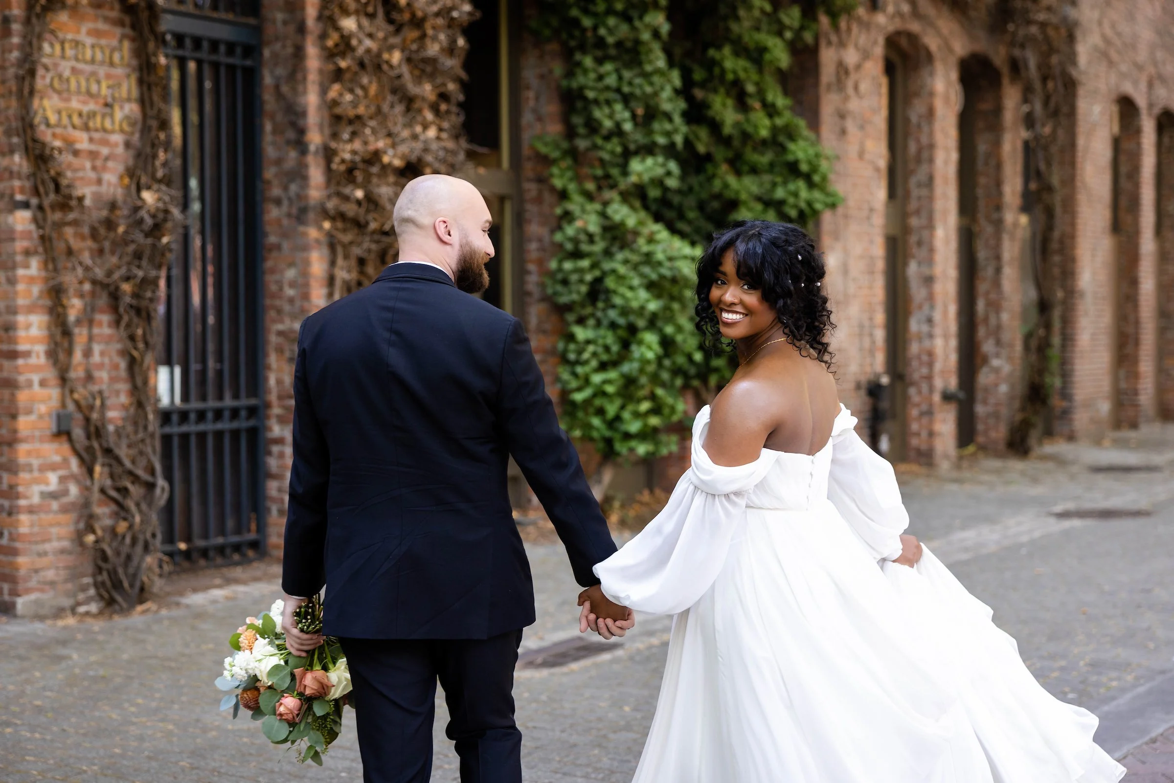 TacomaWeddingPhotographerLisaMonetPhotography49 (1).jpg