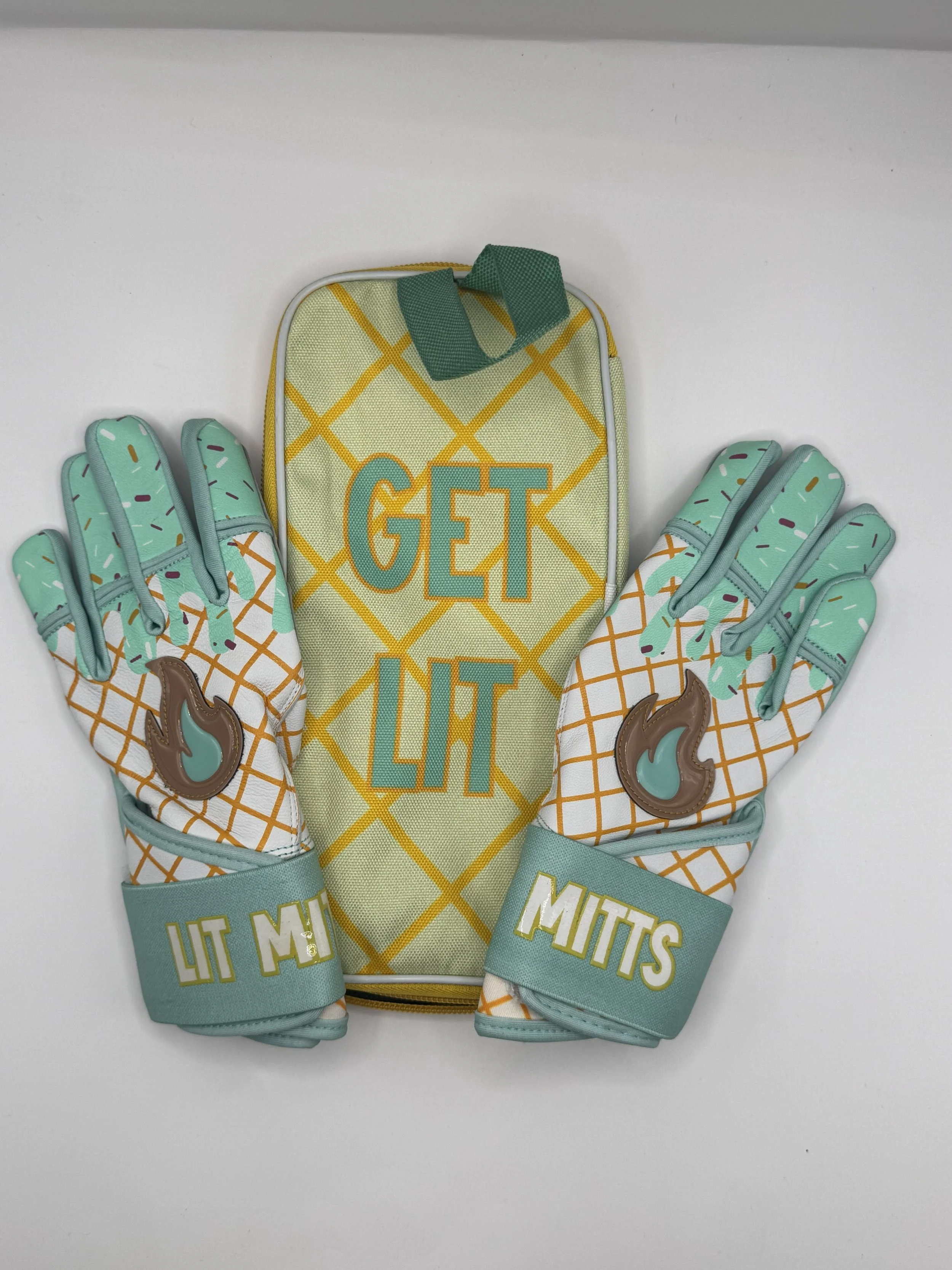 Lit Mitts Mint Waffle Cone Drip