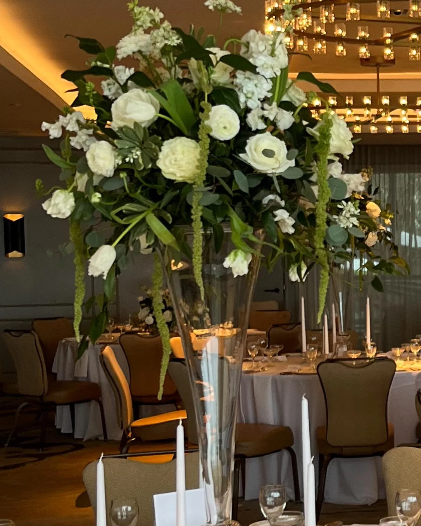 Love was in the air- fun to be part of this special night! 

#rehersaldinner #flowers#beautifulnight #sweetcouple #sususpetals