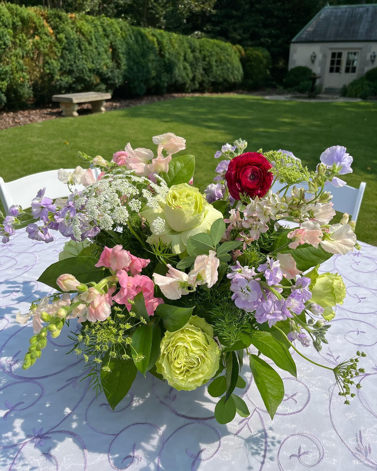 Party flowers! 

#sususpetals #springflowers #summerflowers #partyflowers #florals #floralvibes