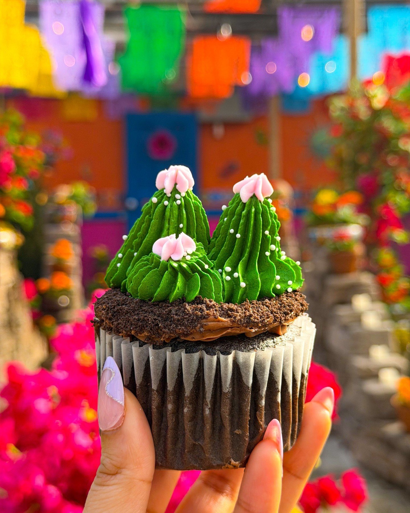 🌸🌿Treat yourself Poughkeepsie friends, this one&rsquo;s for you! 🌿🌸

Swing by our Poughkeepsie bakery during the Garden Show and treat yourself to our specialty Garden Show cupcakes,  baked up just for the occasion and almost too pretty to eat (a