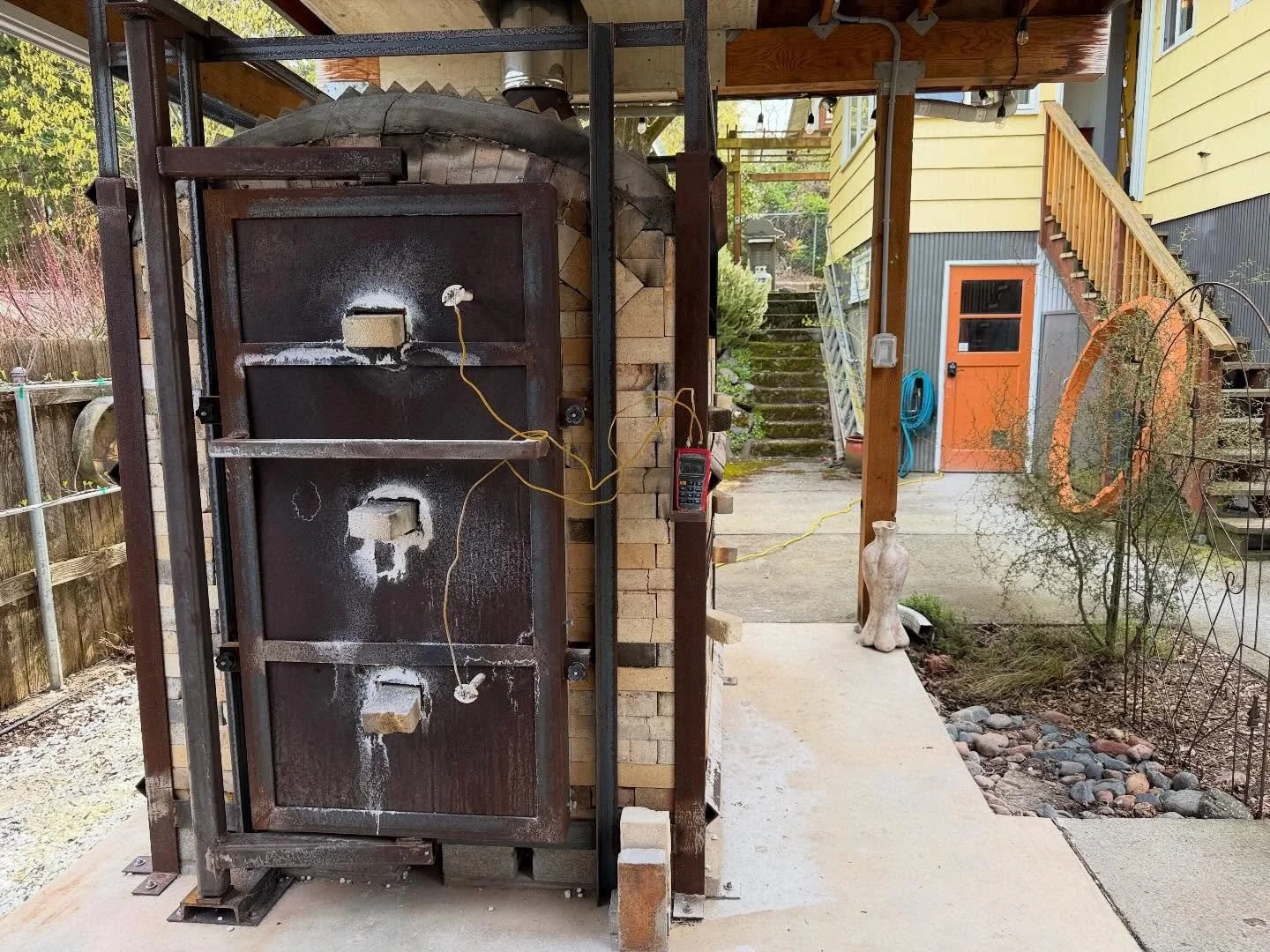 It&rsquo;s a beautiful morning to be firing the soda-kiln @ratcitystudios 🔥