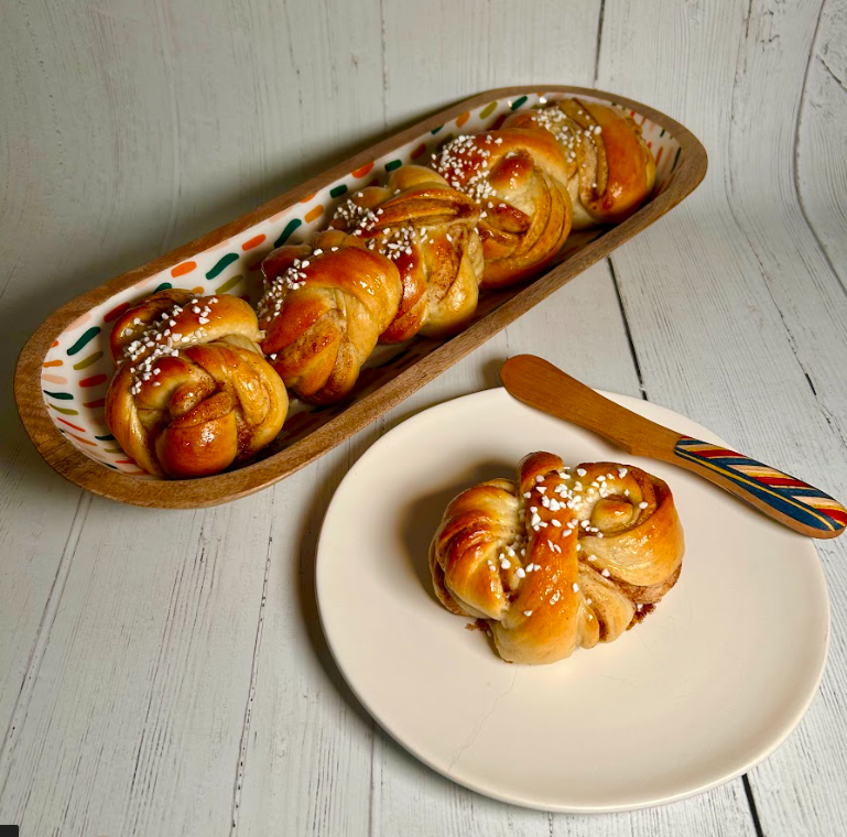 Cardamom Buns 3.png