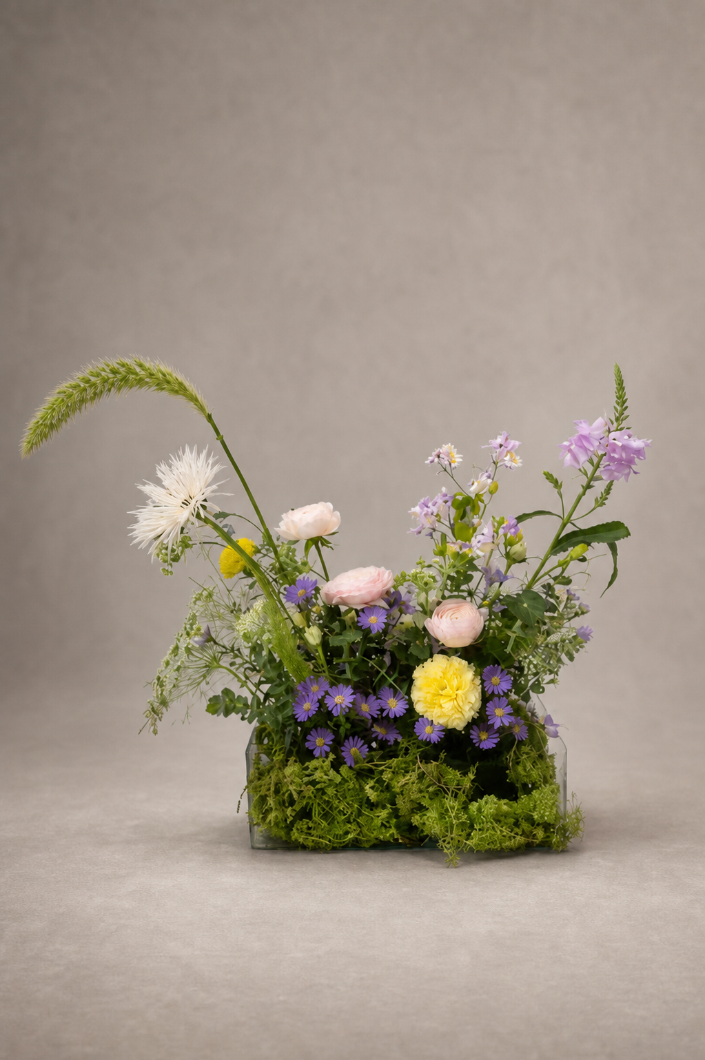 Garden-Inspired Floral Bag Arrangement