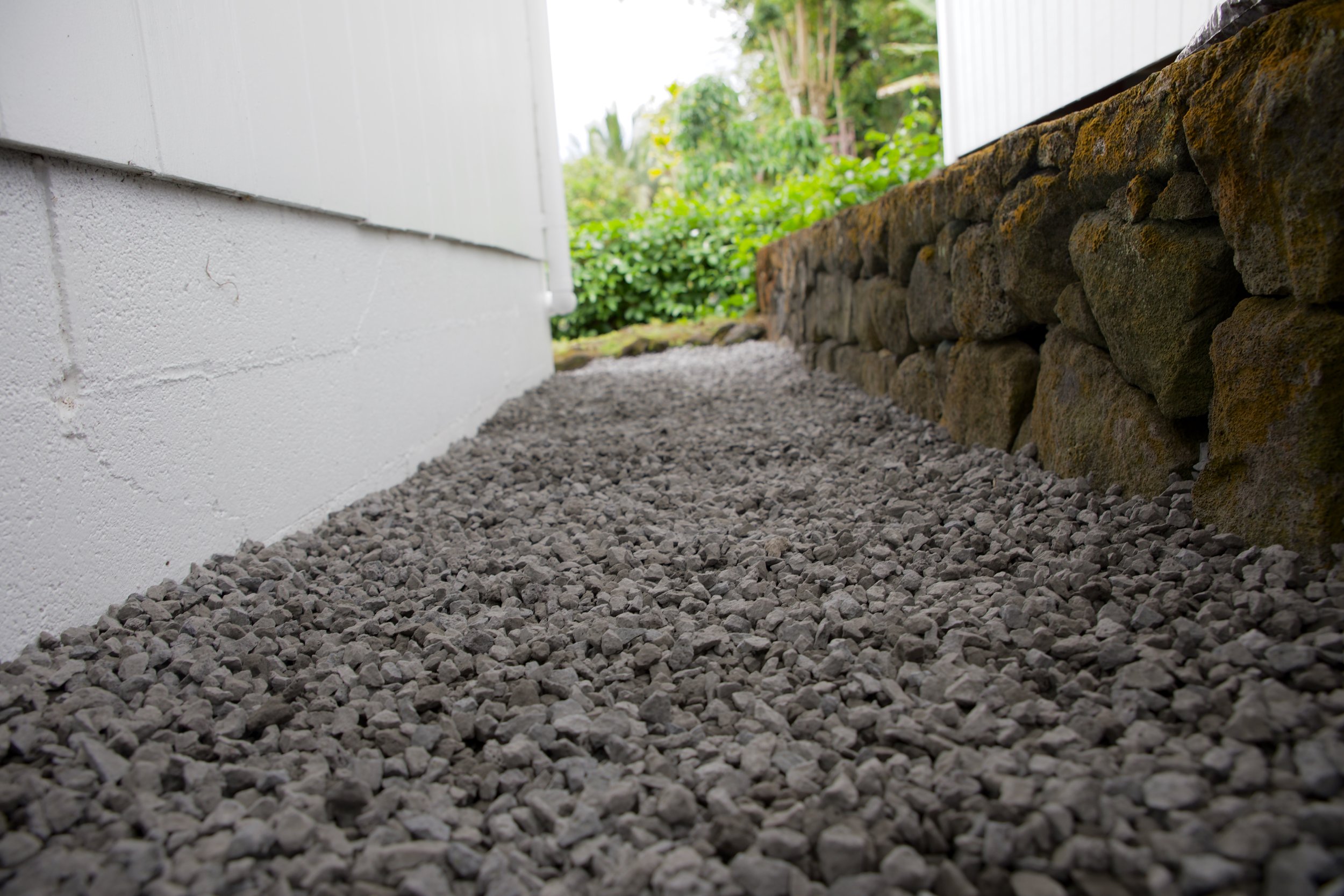 hilo-property-improvement-gravel-path-completed.jpg
