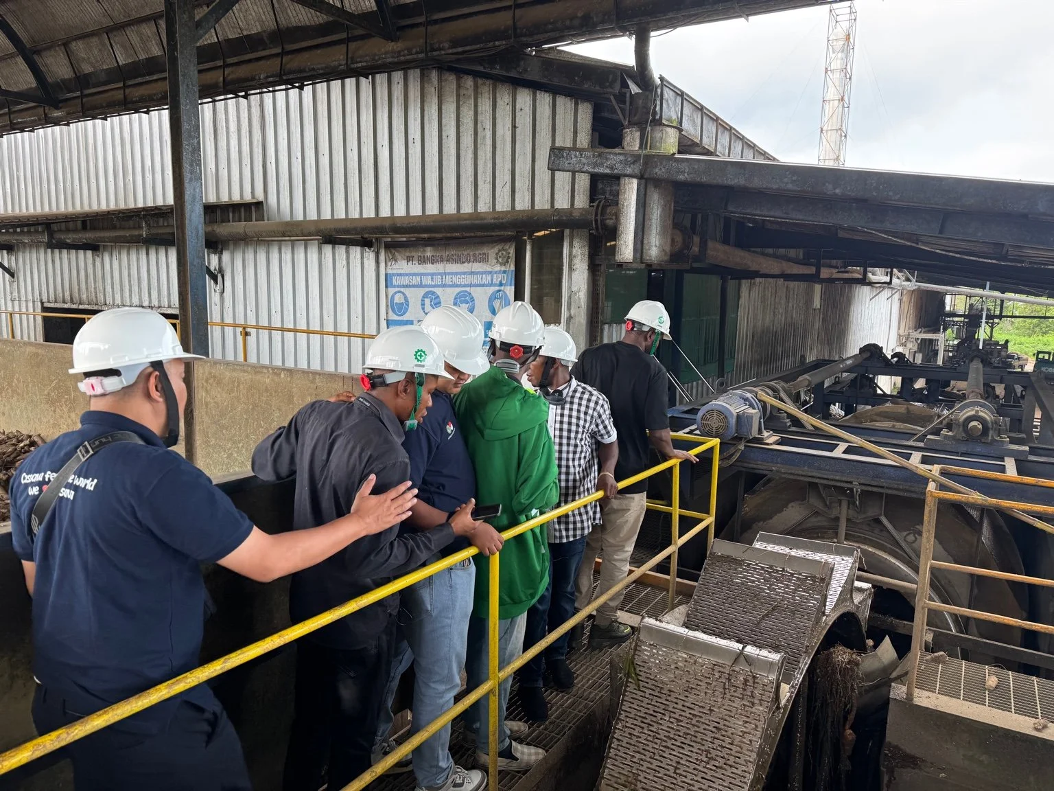 Shine Bridge Global and partners visit Indonesia’s state-of-the-art noodle plant to review clean-label cassava product development in action.