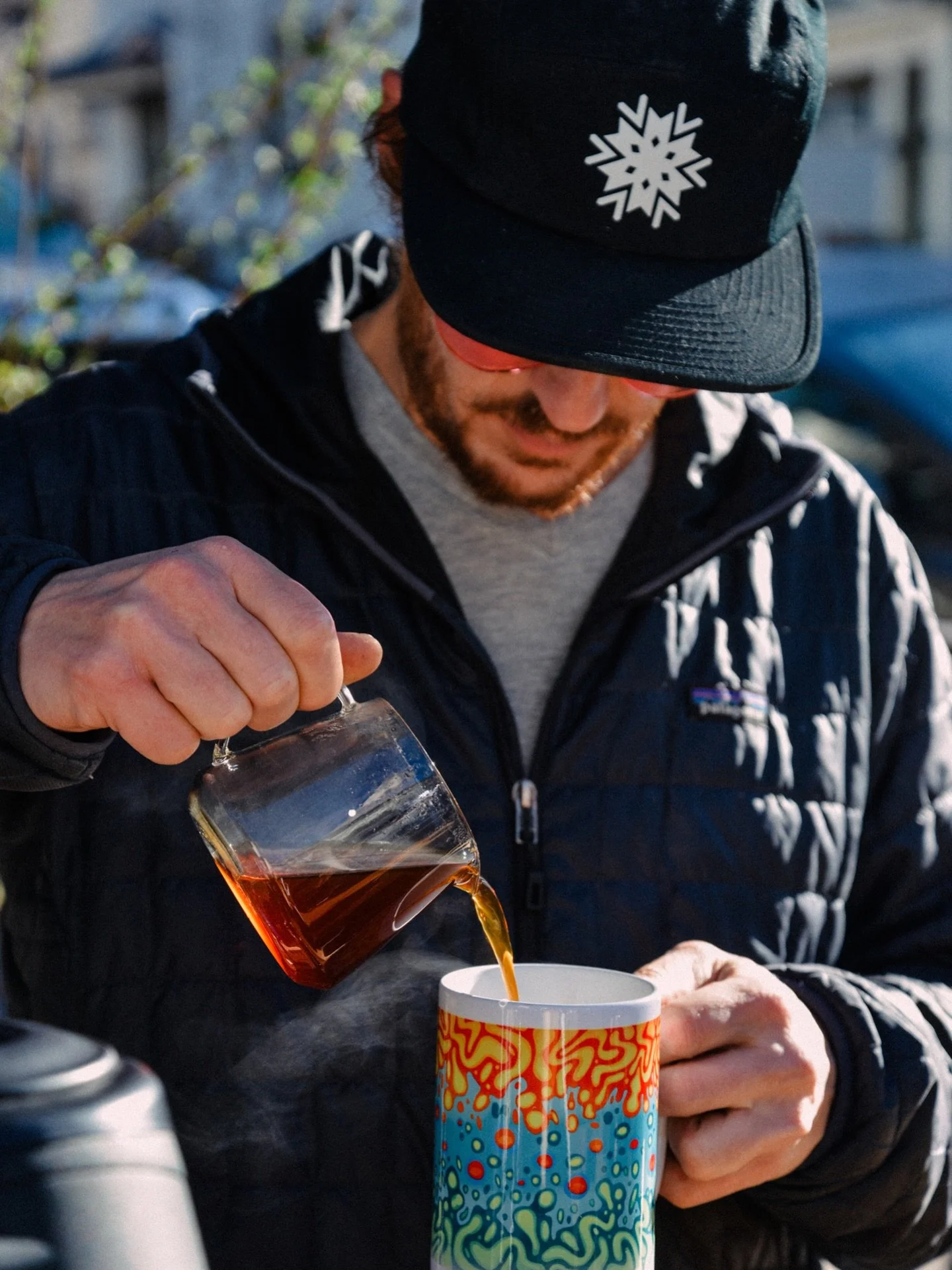 This Saturday! (April 18th) @patagonia.telluride I know you want someone else to make you a coffee. Let me be that someone! Bring a chair, bring a cup. It&rsquo;s certainly the right price! I can&rsquo;t wait to brew for you! 
📷 @deryaensoleil #drin