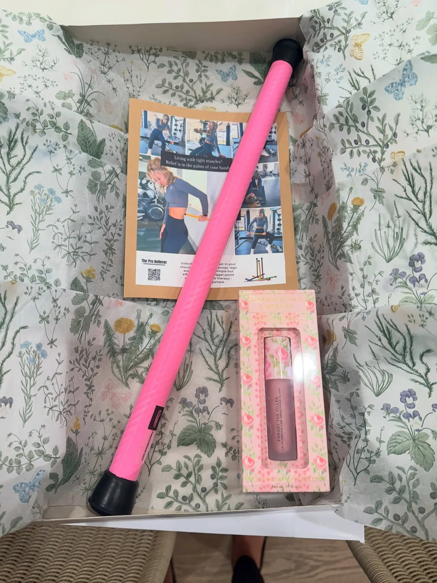 Spotted - The Pro Reliever was a hit with a client in San Diego who gave it as the 2025 Must Have Gift. Now in pink for the ladies in your life. 

4 days left to shop for Christmas. 🎅🏻

#theproreliever #stockingstuffer