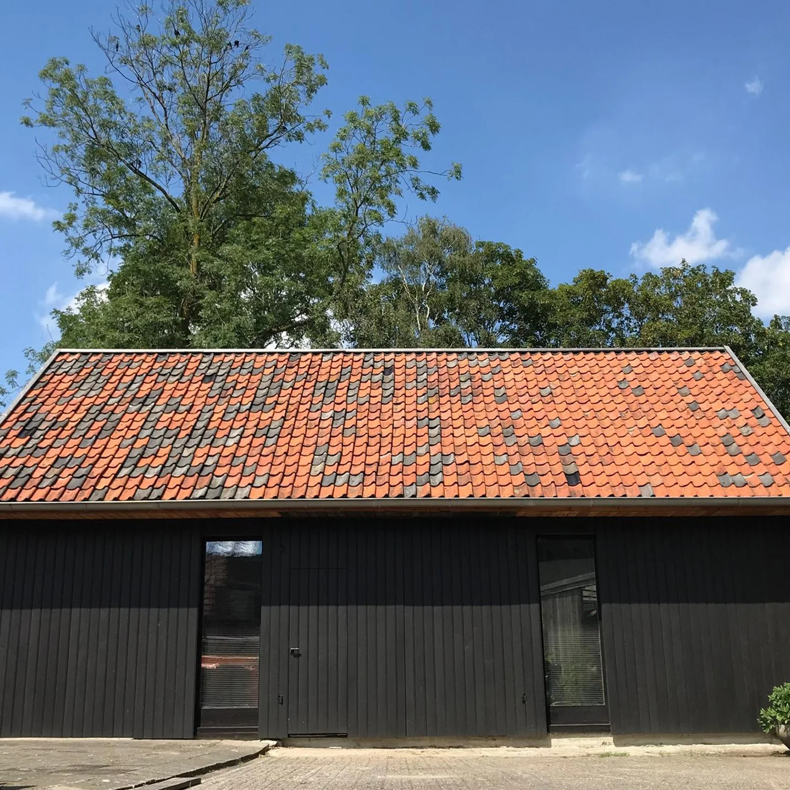 schuur afgewerkt.jpg