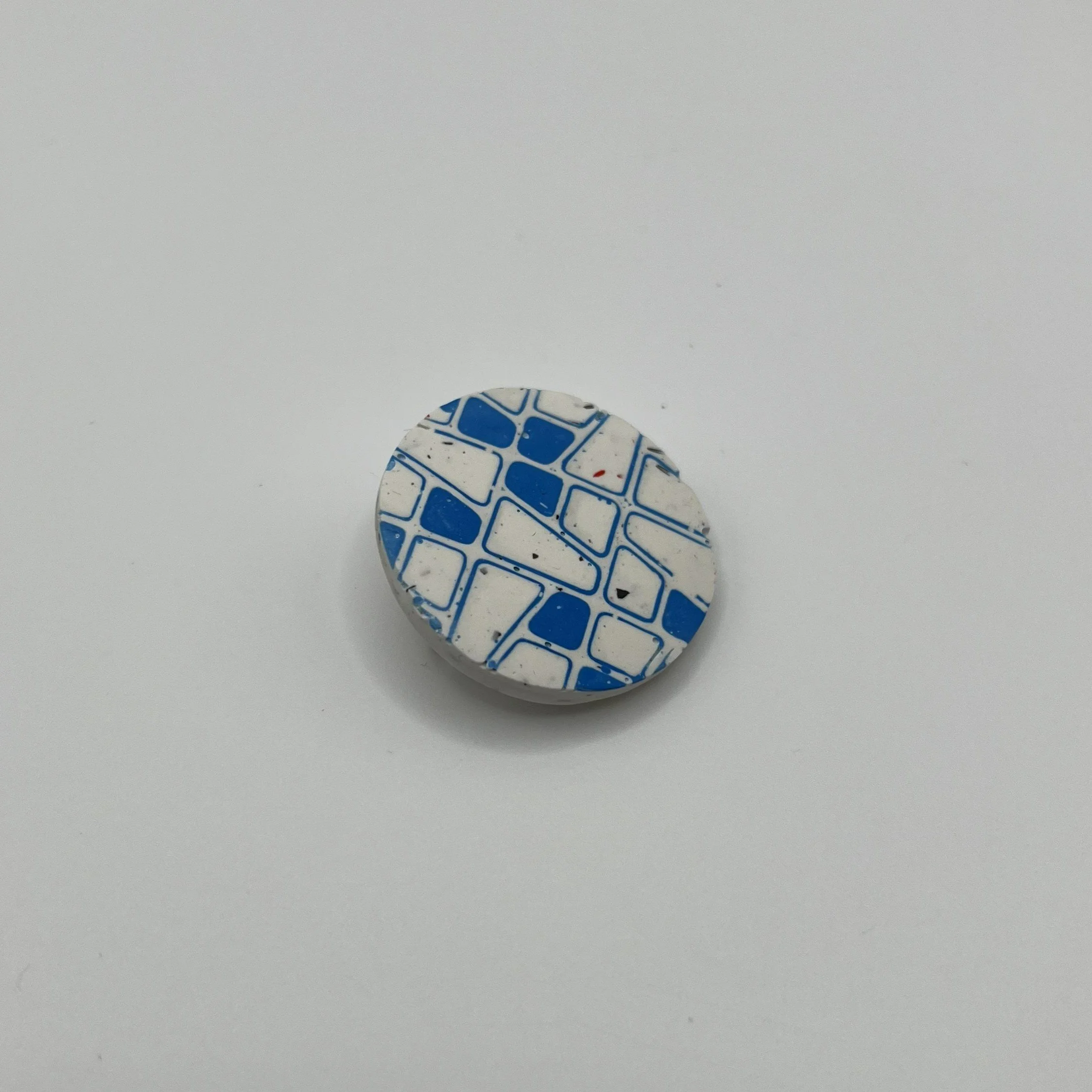 studiomariscat_laurieston_mosiac_brooch_blue2.jpg