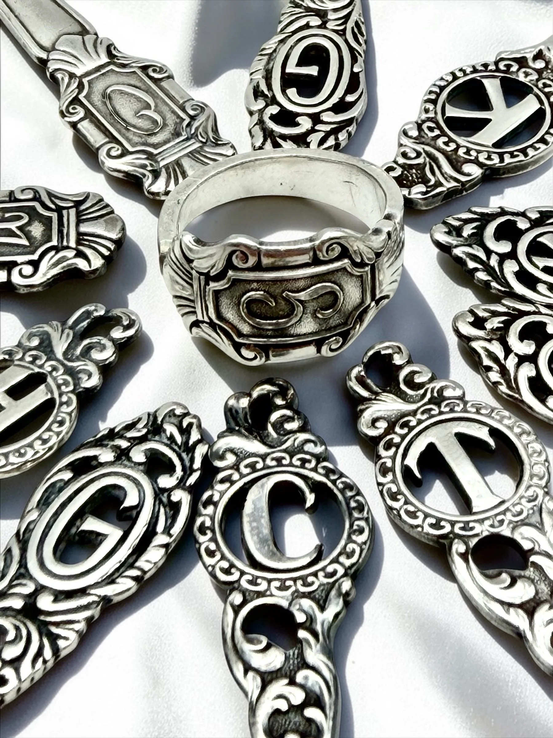 vintage initialen ring