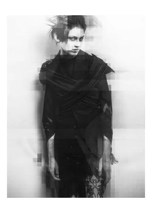 Hair Stylist: Vincent De Moro