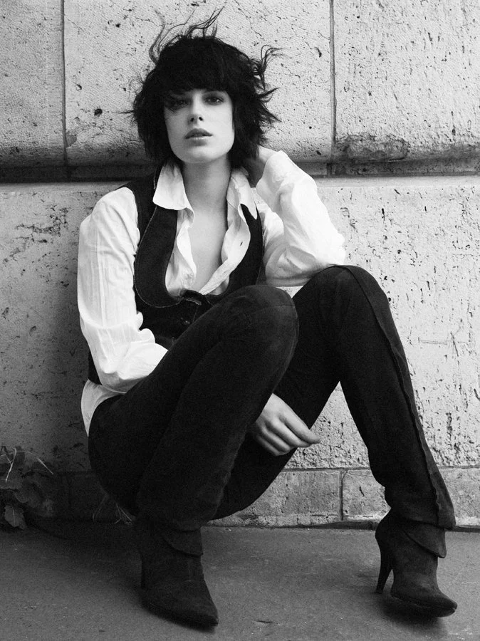 Hair Stylist: Caroline Bufalini