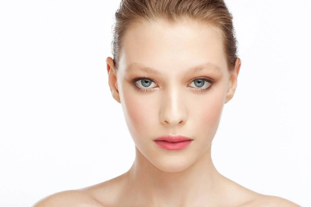 Korres - Makeup Artist: Yannis Siskos