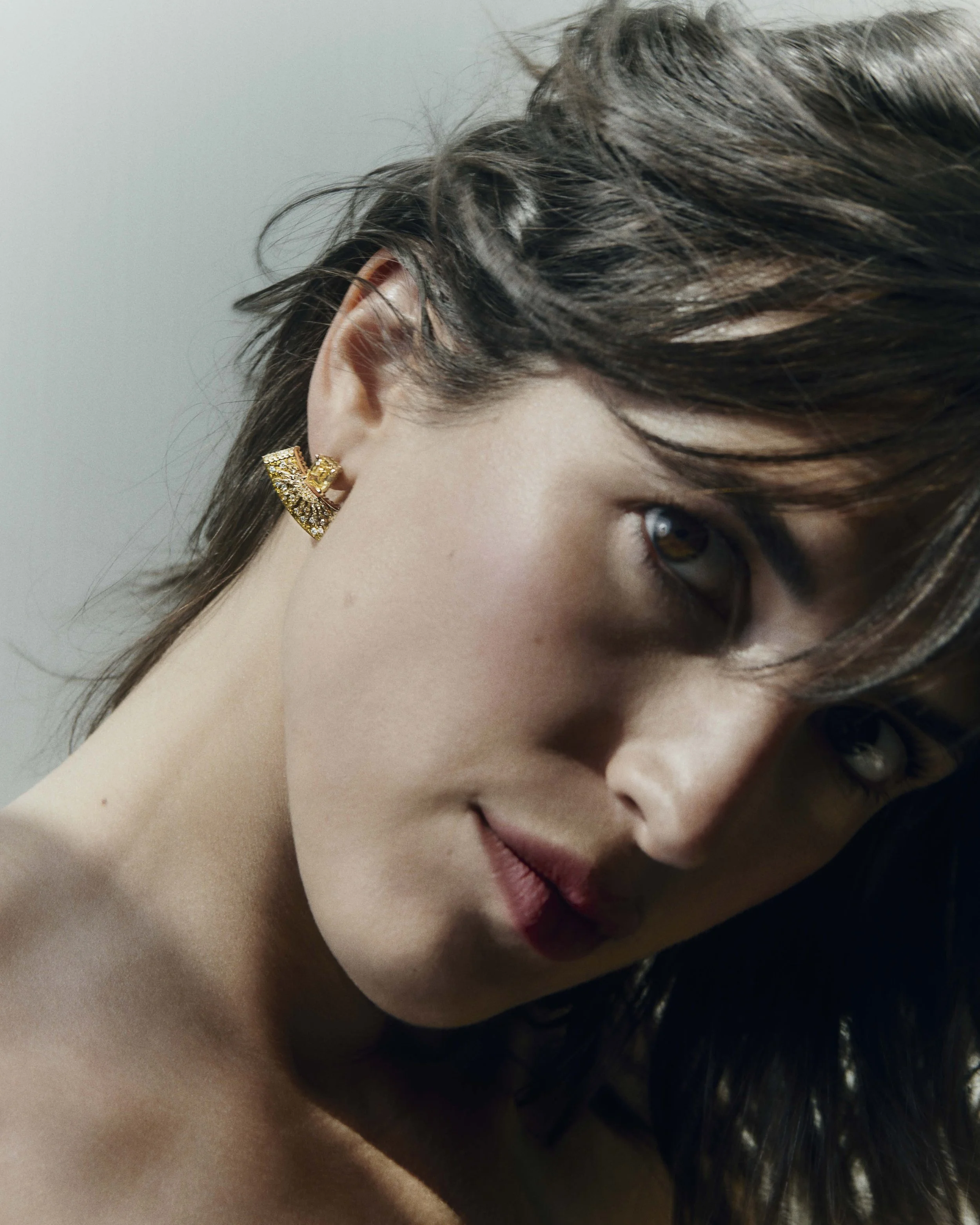 Vanity Fair - Matthieu Delbreuve - Hair & Makeup : Camille Arnaud