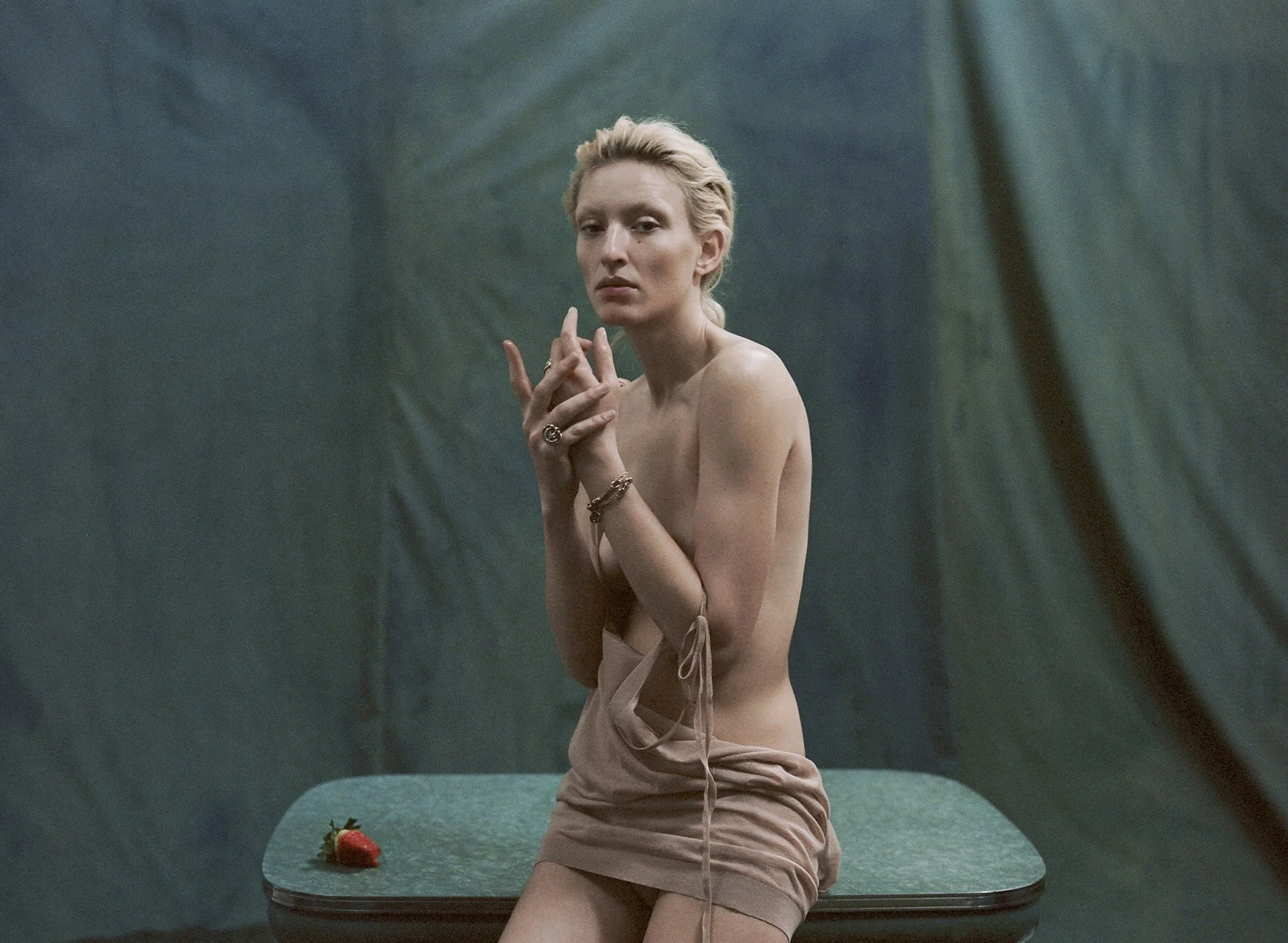 Vogue Poland - Sonia Szostak - Hair Stylist: Caroline Bufalini