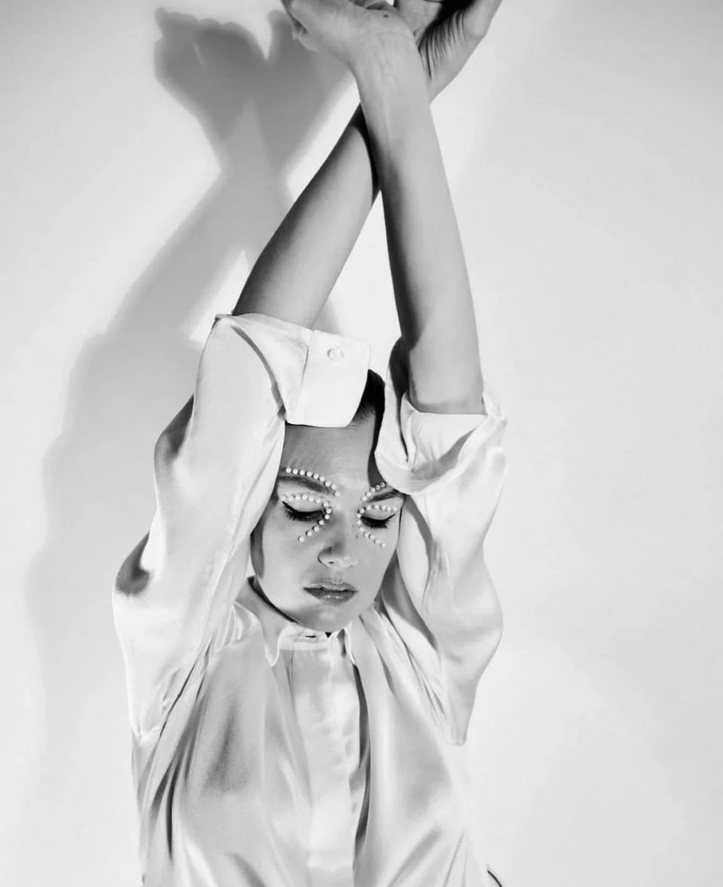 Makeup Artist: Camille Arnaud