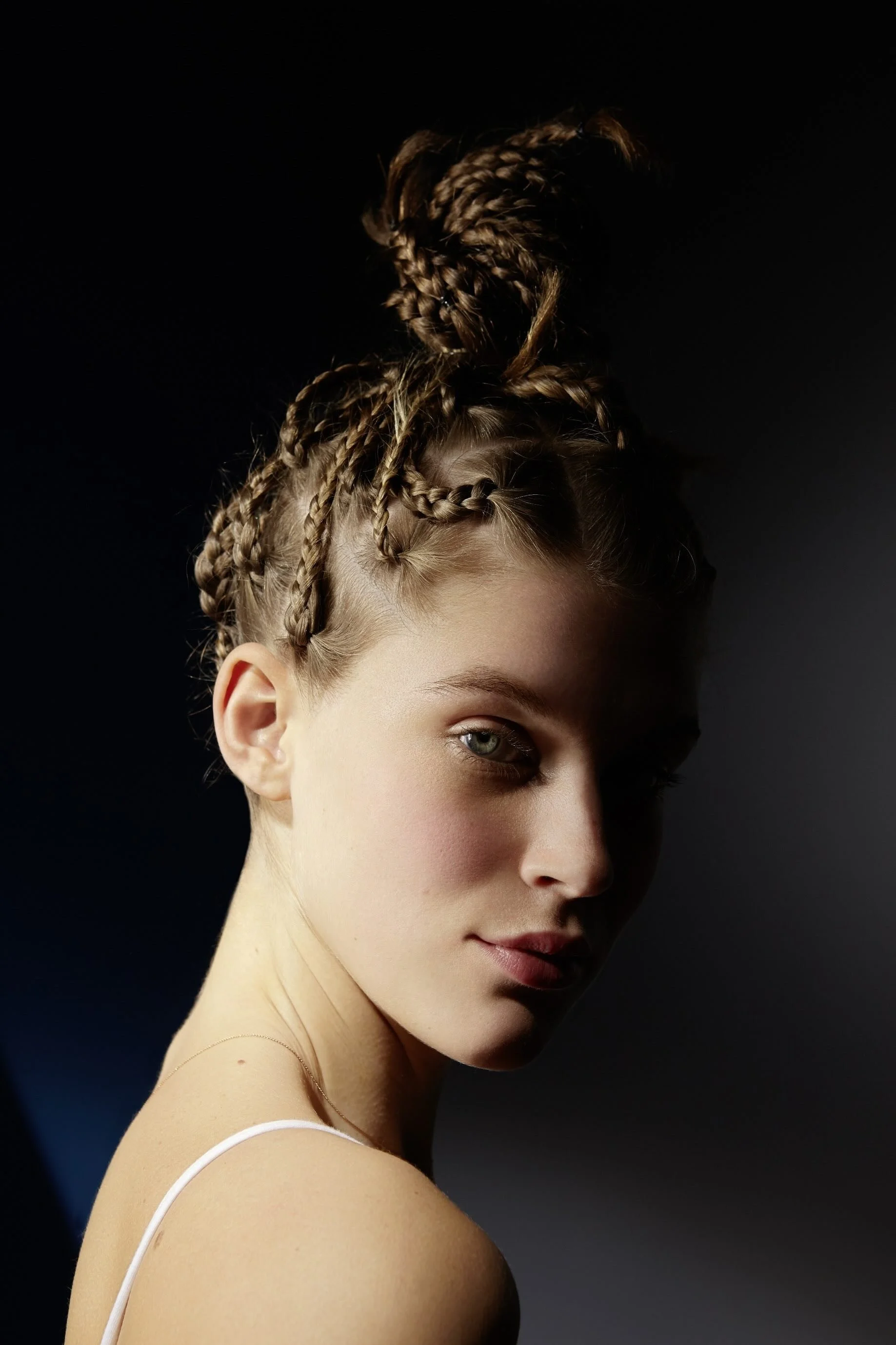 Cosmopolitan - Emmanuelle Hauguel - Hair Stylist: Caroline Bufalini