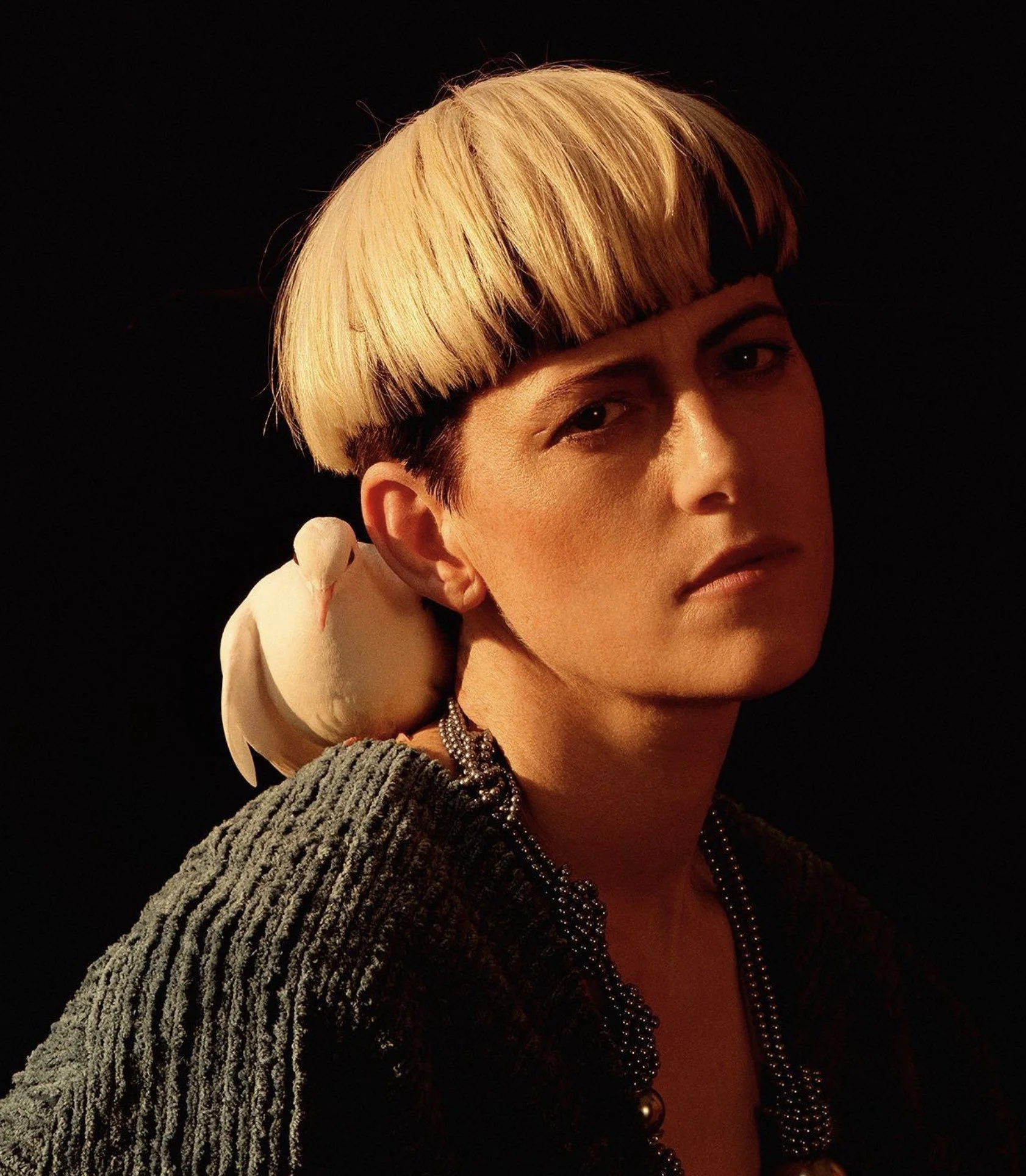 Kat Frankie - Elina Kechicheva - Hair & Makeup: Corinne Fouet