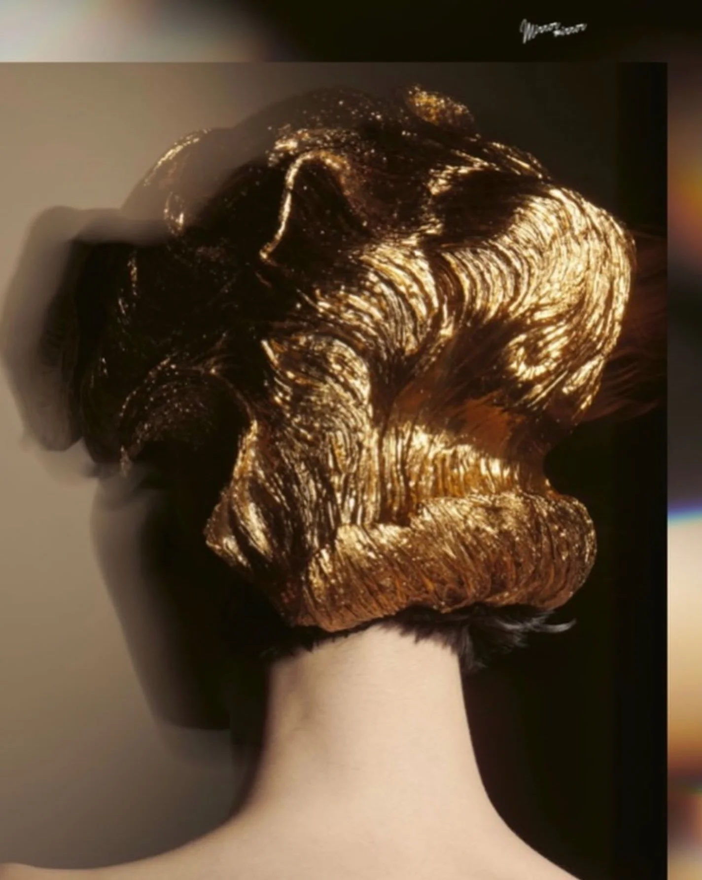 Schiaparelli - Philippe Kerlo - Hair Stylist: Vincent de Moro