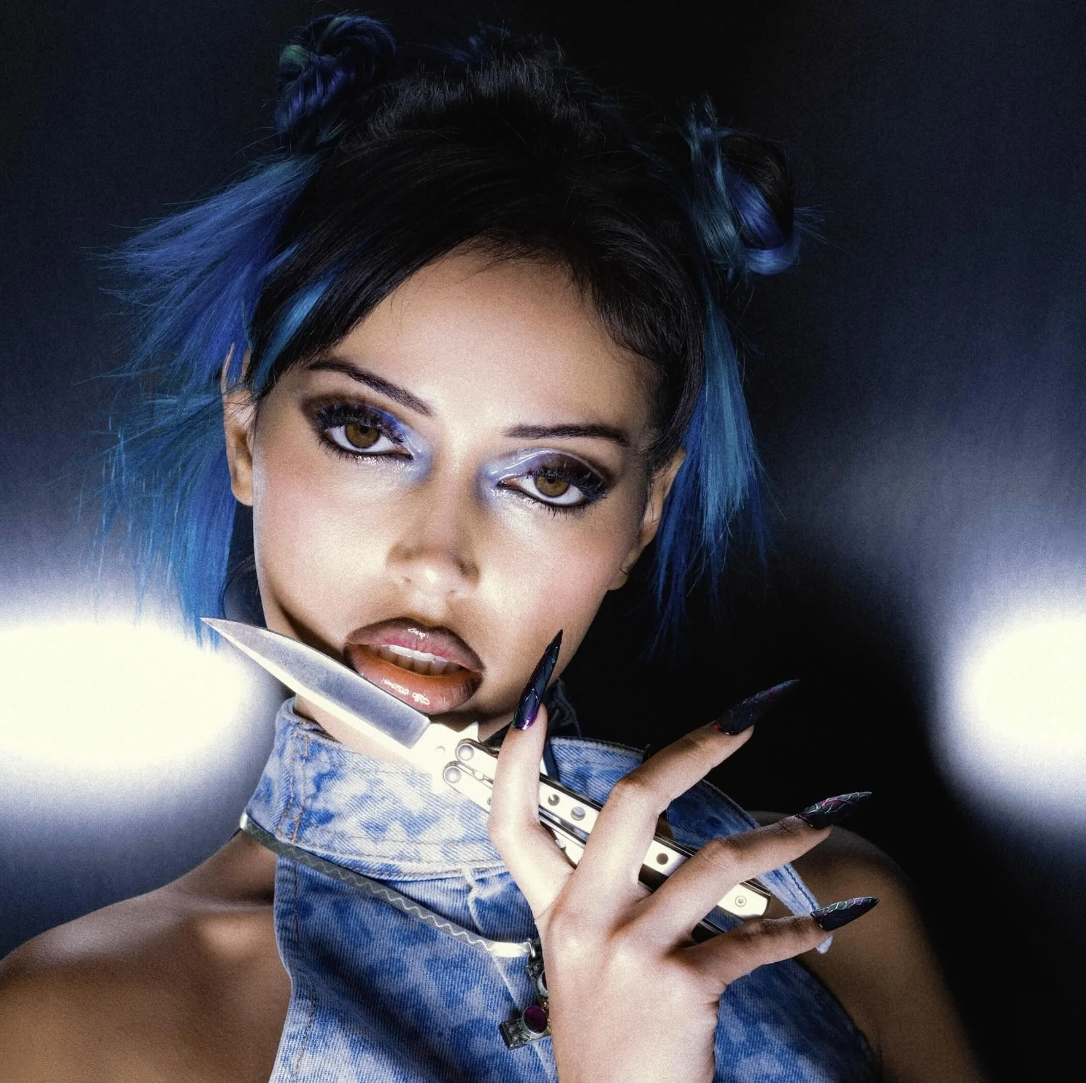 Vanity Team / Cindy Kimberly - Pacôme Bosq - Hair Stylist: Vincent de Moro