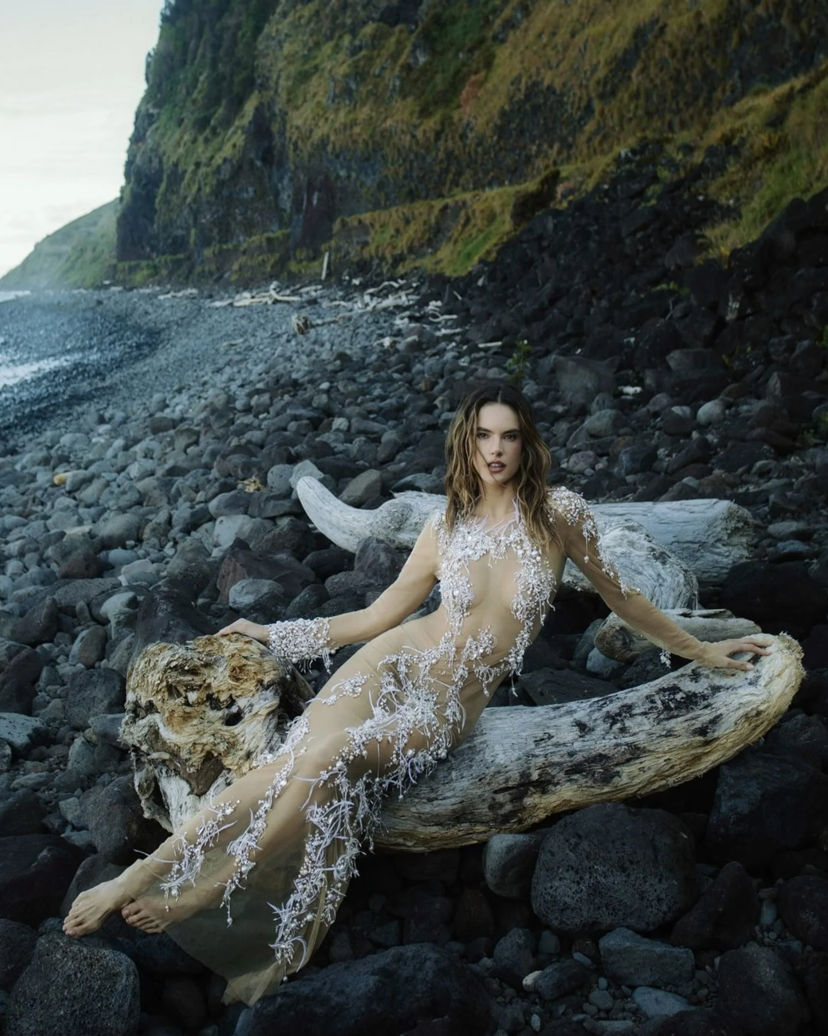 Vogue Portugal / Sara Sampaio - Élio Nogueira - Hair Stylist: Vasco Freitas