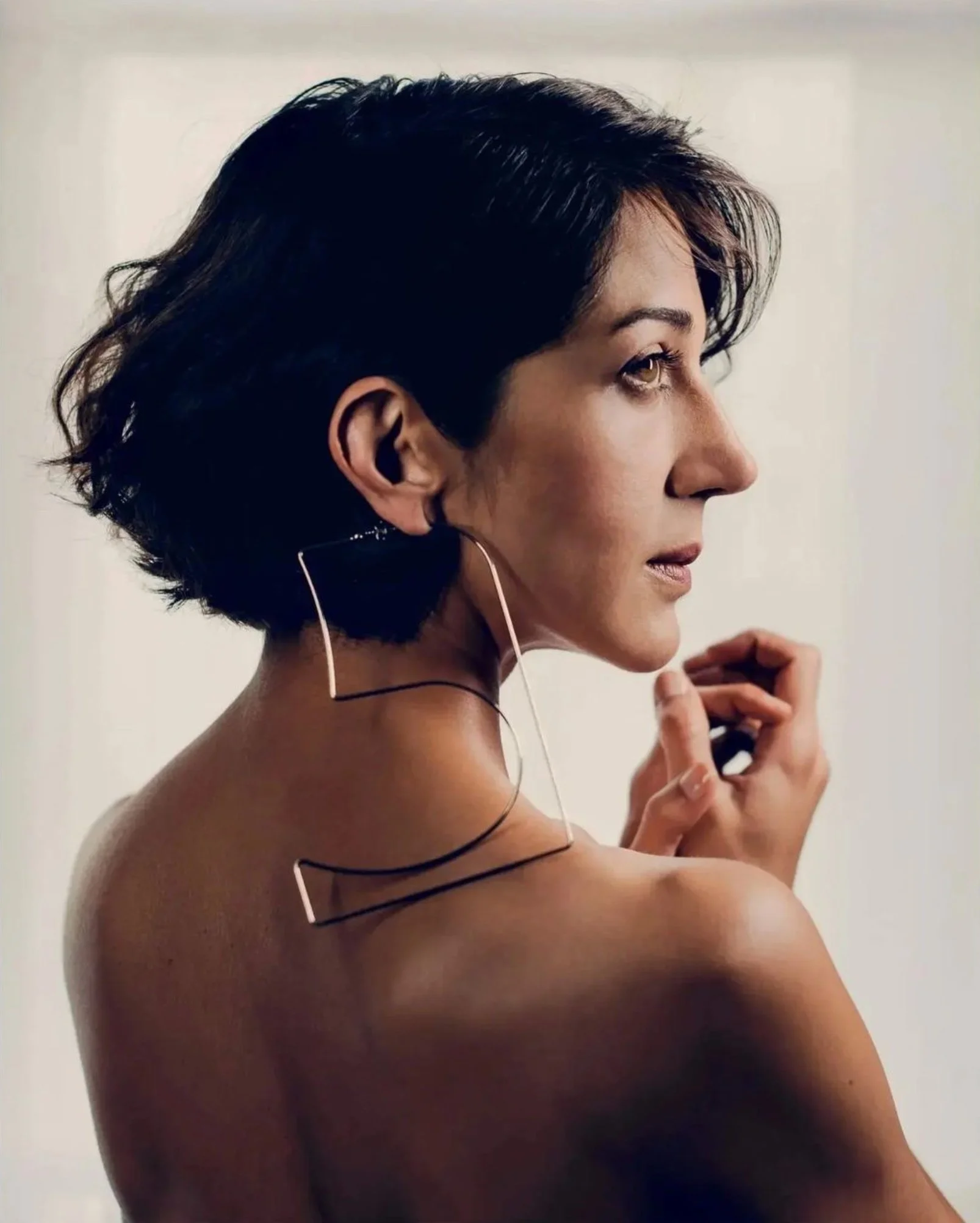   Zar Amir Ebrahimi x Elle - Dorian Prost 