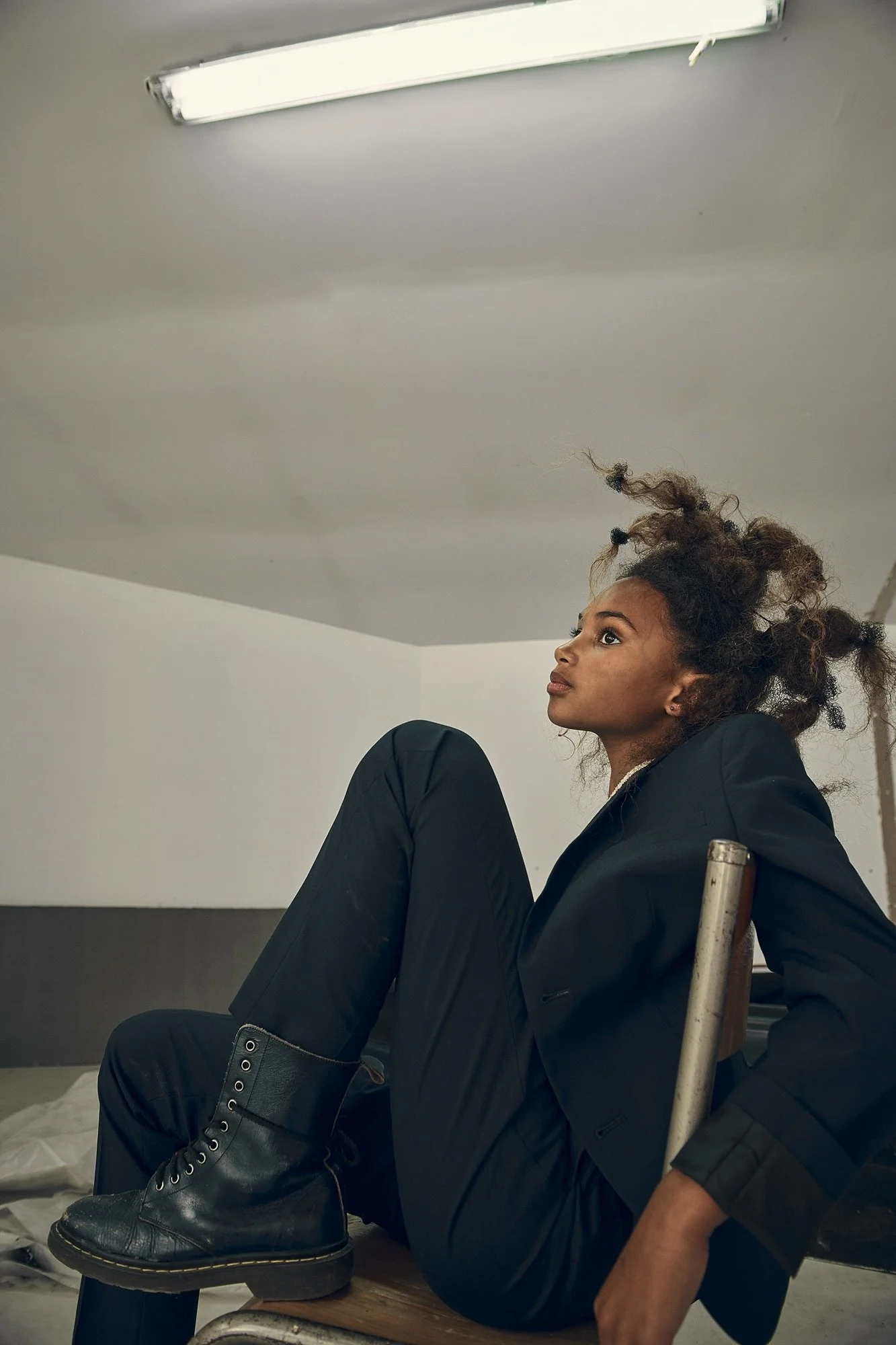 Forever Young Mag - Frank Malthiery - Hair & Makeup Artist: Corinne Fouet
