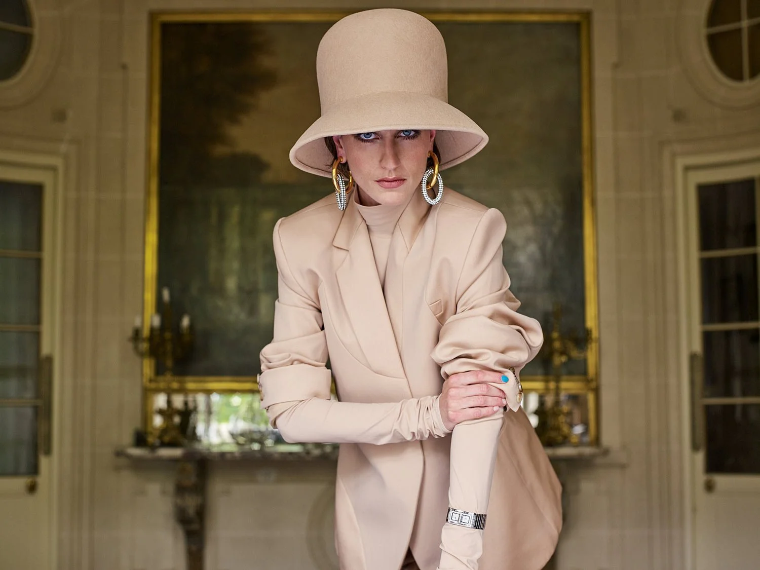 Stylist: Agnes Poulle