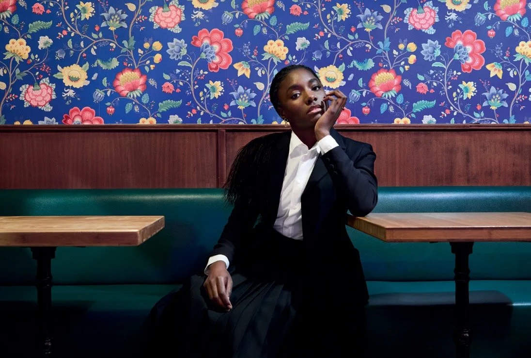 Suzy Bemba - Makeup Artist: Corinne Clanet