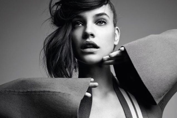 D Section - Barbara Palvin - Hair Stylist: Vasco Freitas