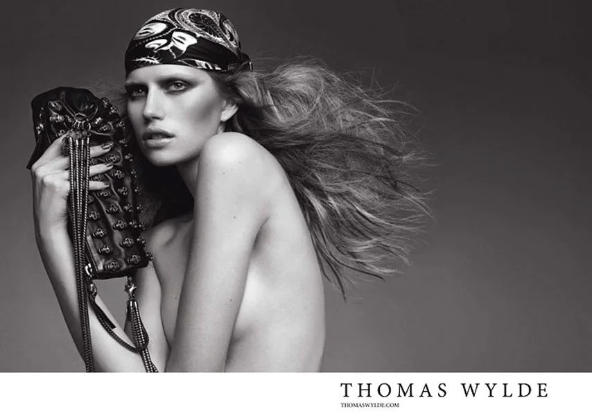 Thomas Wilde - Paula Thomas 