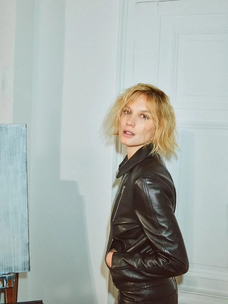 Ana Girardot - Makeup Artist: Carole Hannah