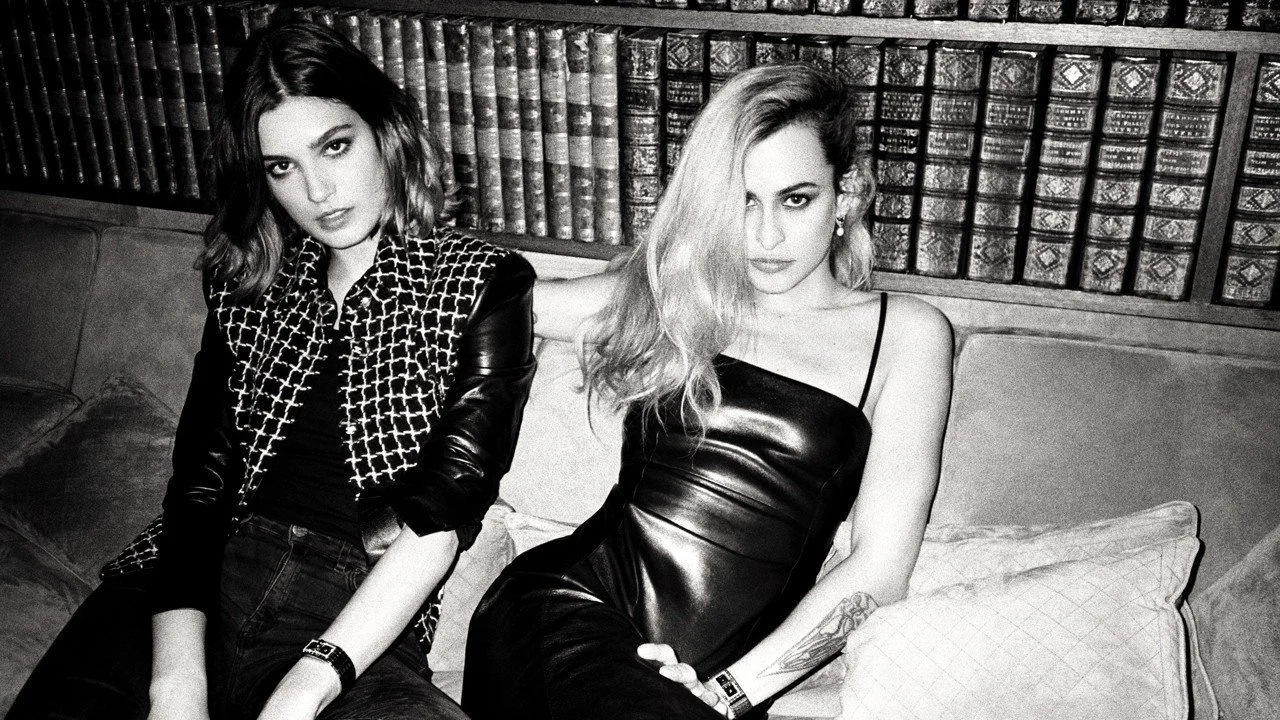 Chanel - Leila Smara