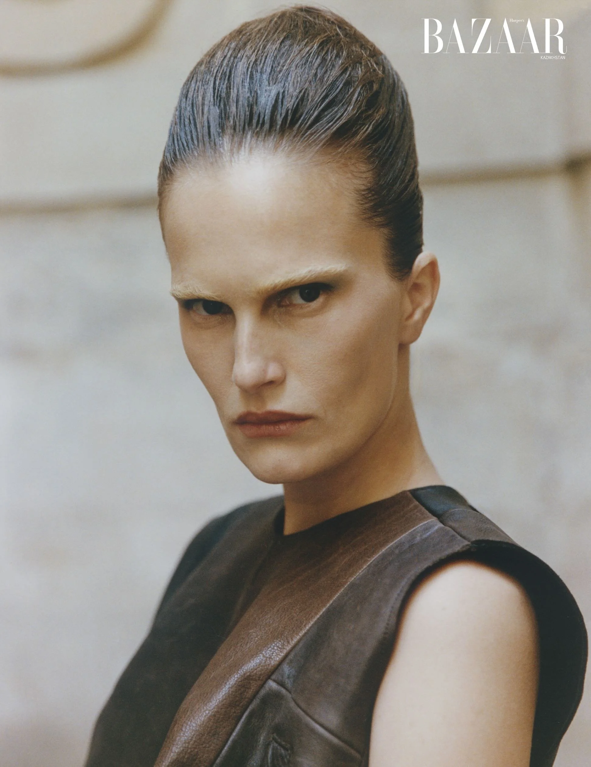 harpersbaza2.jpg
