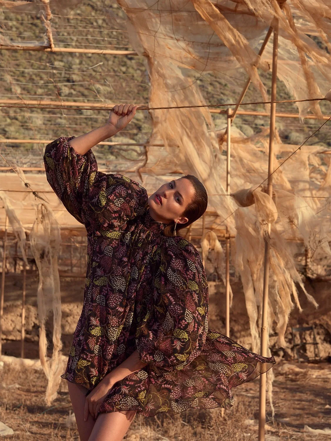 Elle - Yumna Al-Arashi 