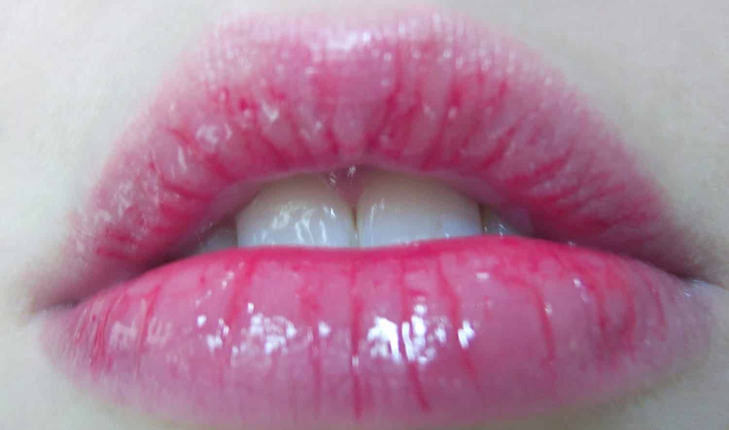 Makeup Artist: Delphine Ehrhart