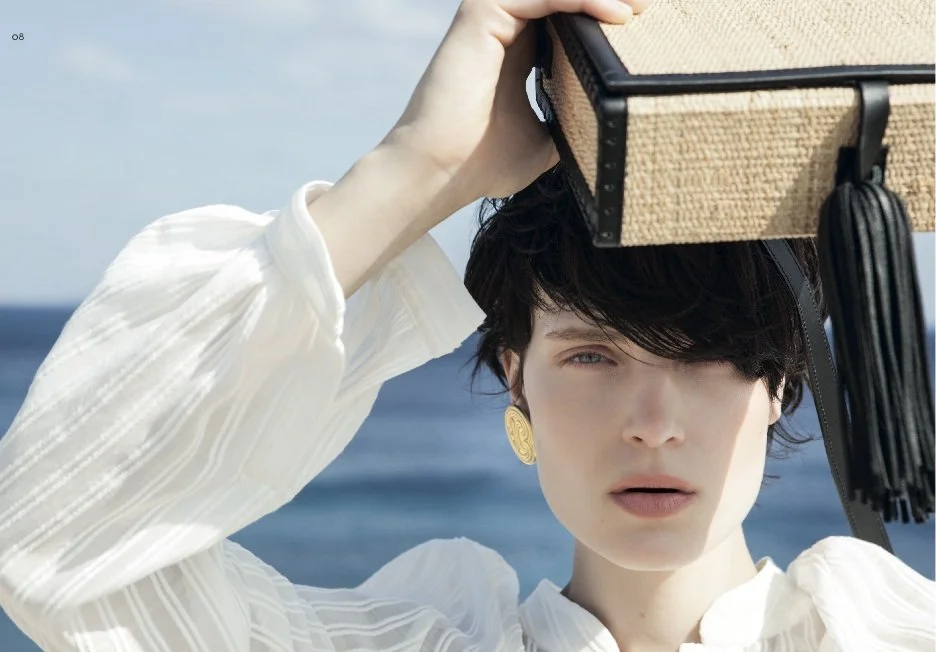 Zeus + Dios - Yannis Bournias 