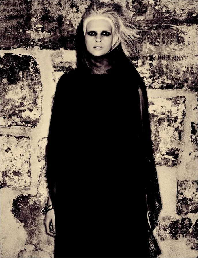 Numéro Thailande - Emily Moysson - Hair Stylist: Vincent De Moro