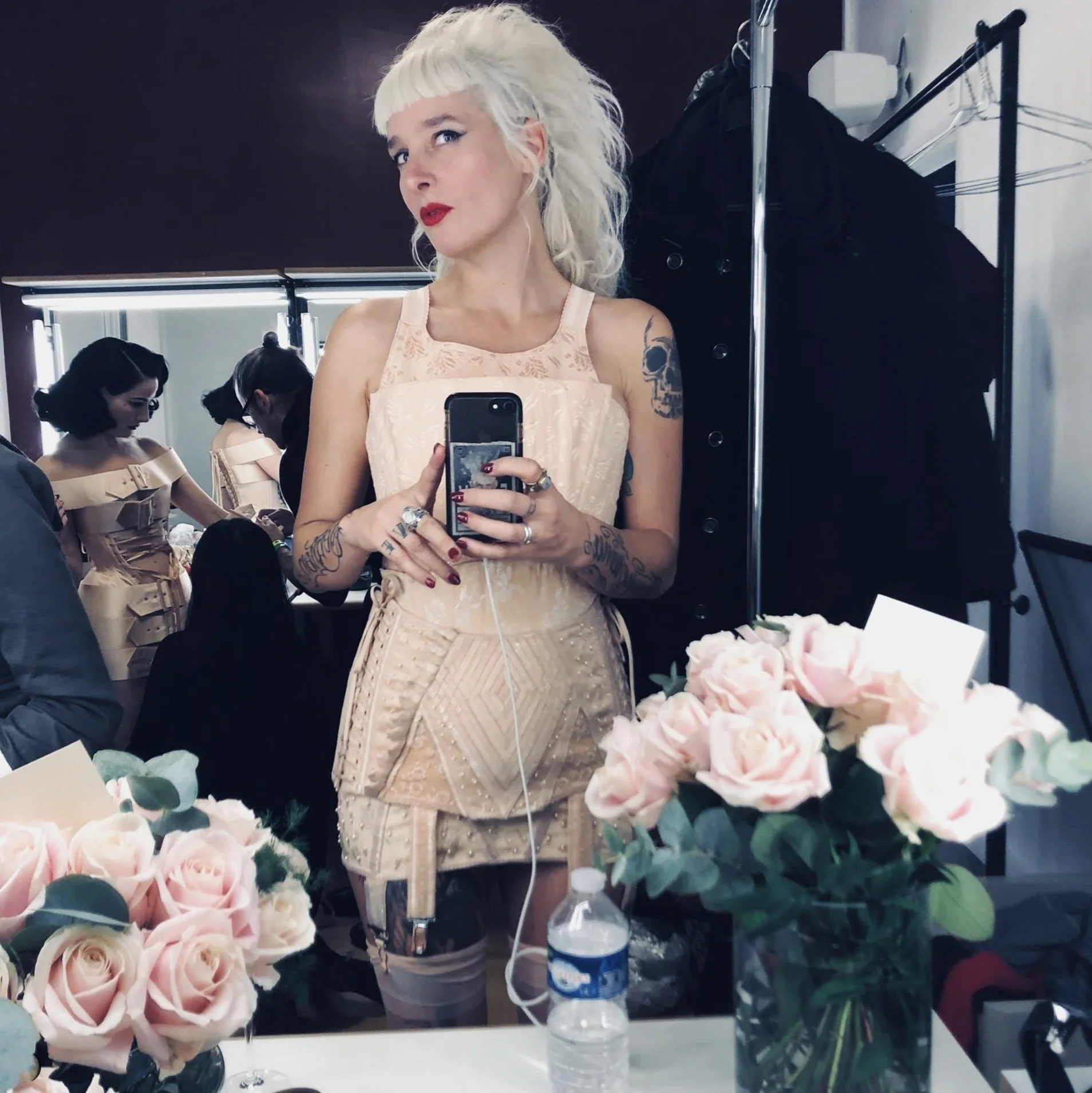 Demi Mondiane - Makeup Artist: Corinne Clanet