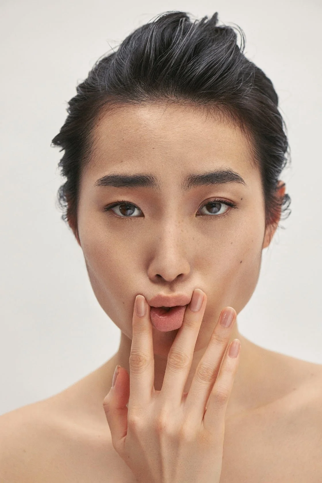 Fred Leveugle - Hair & Makeup: Elika Bavar